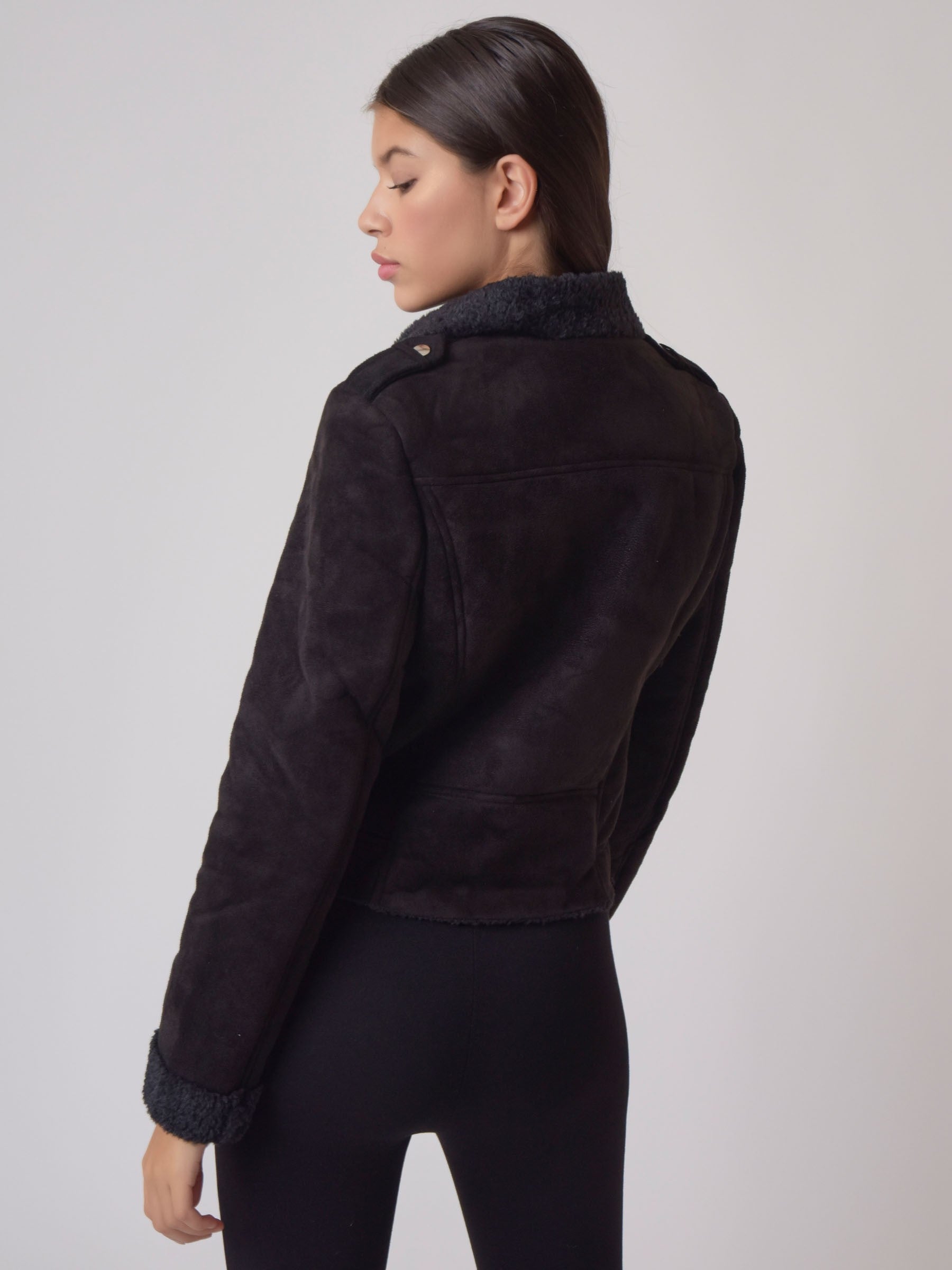 perfecto-en-daim-doublure-imitation-peau-de-mouton-noir