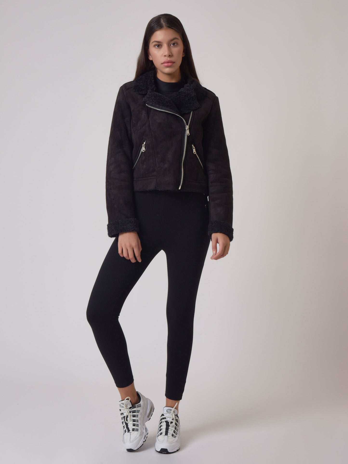 perfecto-en-daim-doublure-imitation-peau-de-mouton-noir