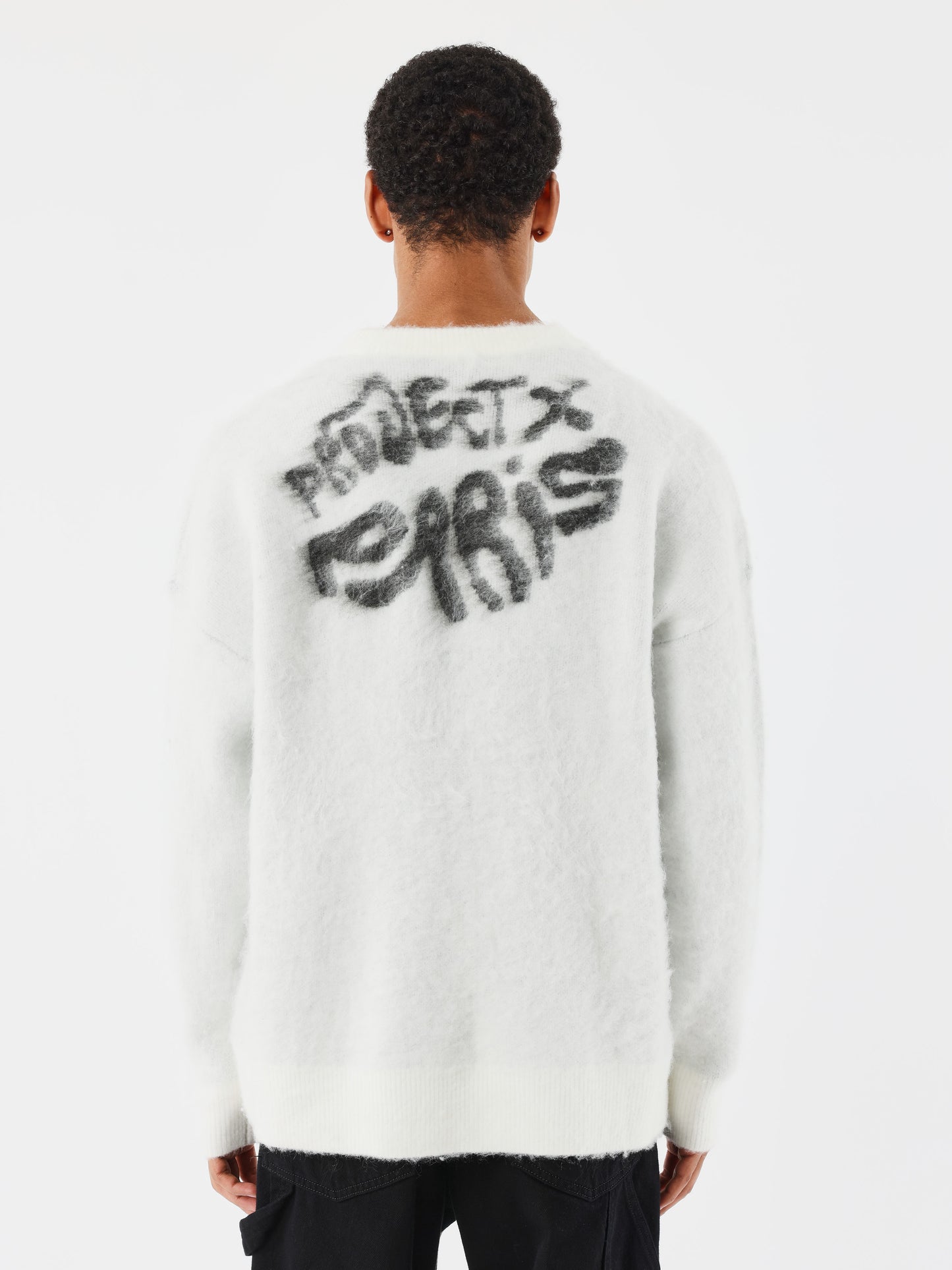 pull-effet-mohaire-blanc-casse