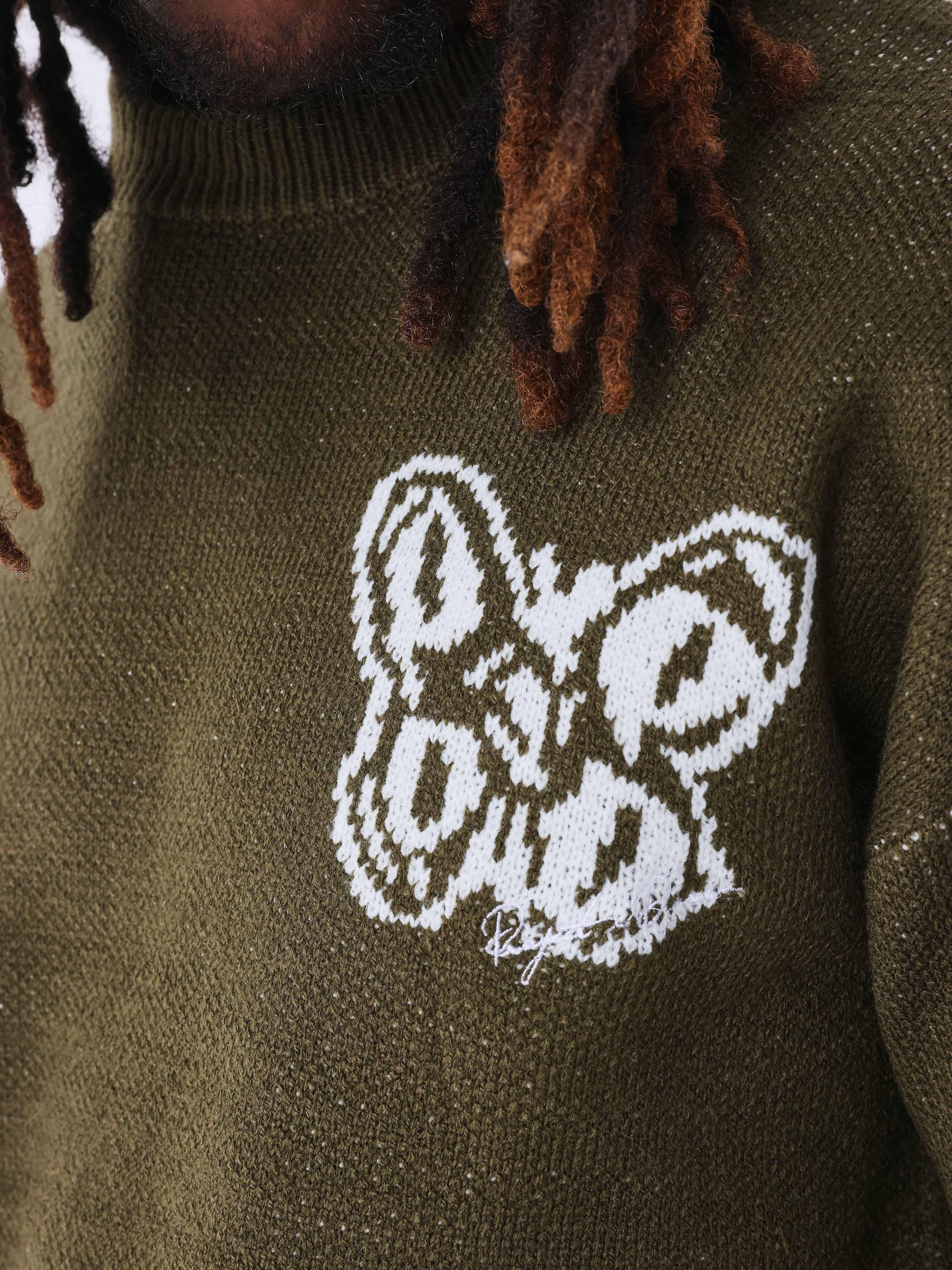 pull-papillon-olive-fonce-detailshot