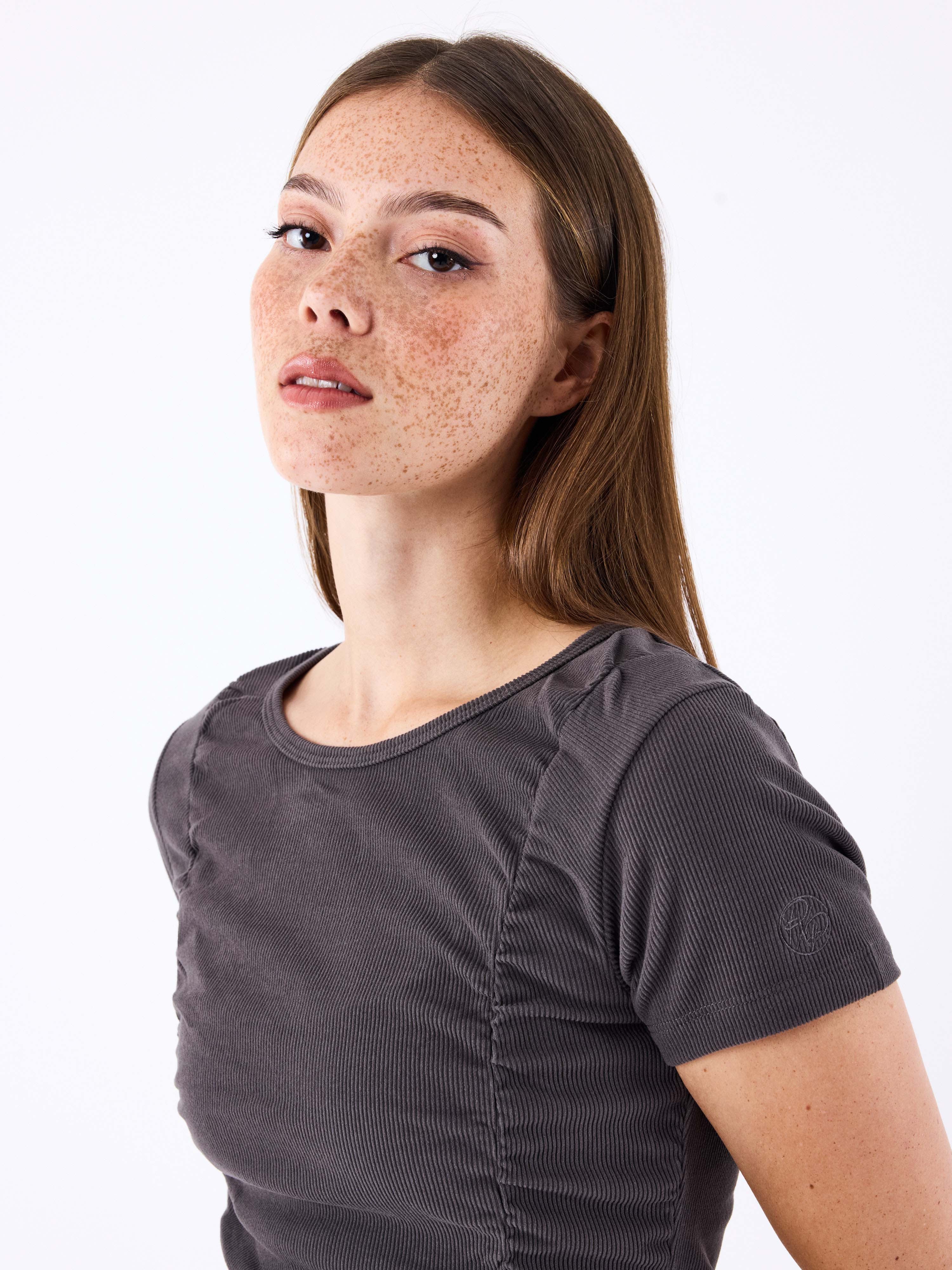 robe-froncee-anthracite