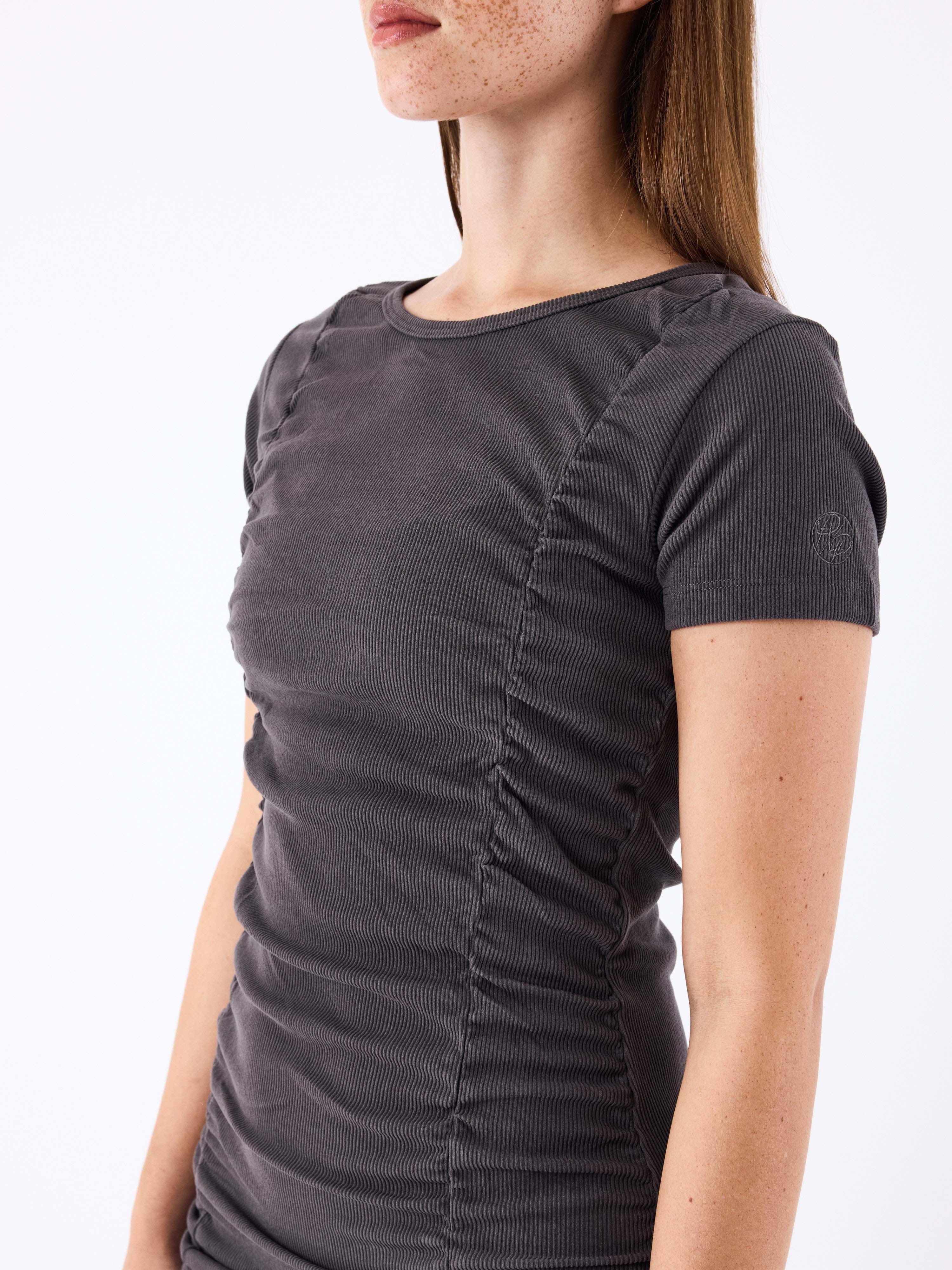 robe-froncee-anthracite