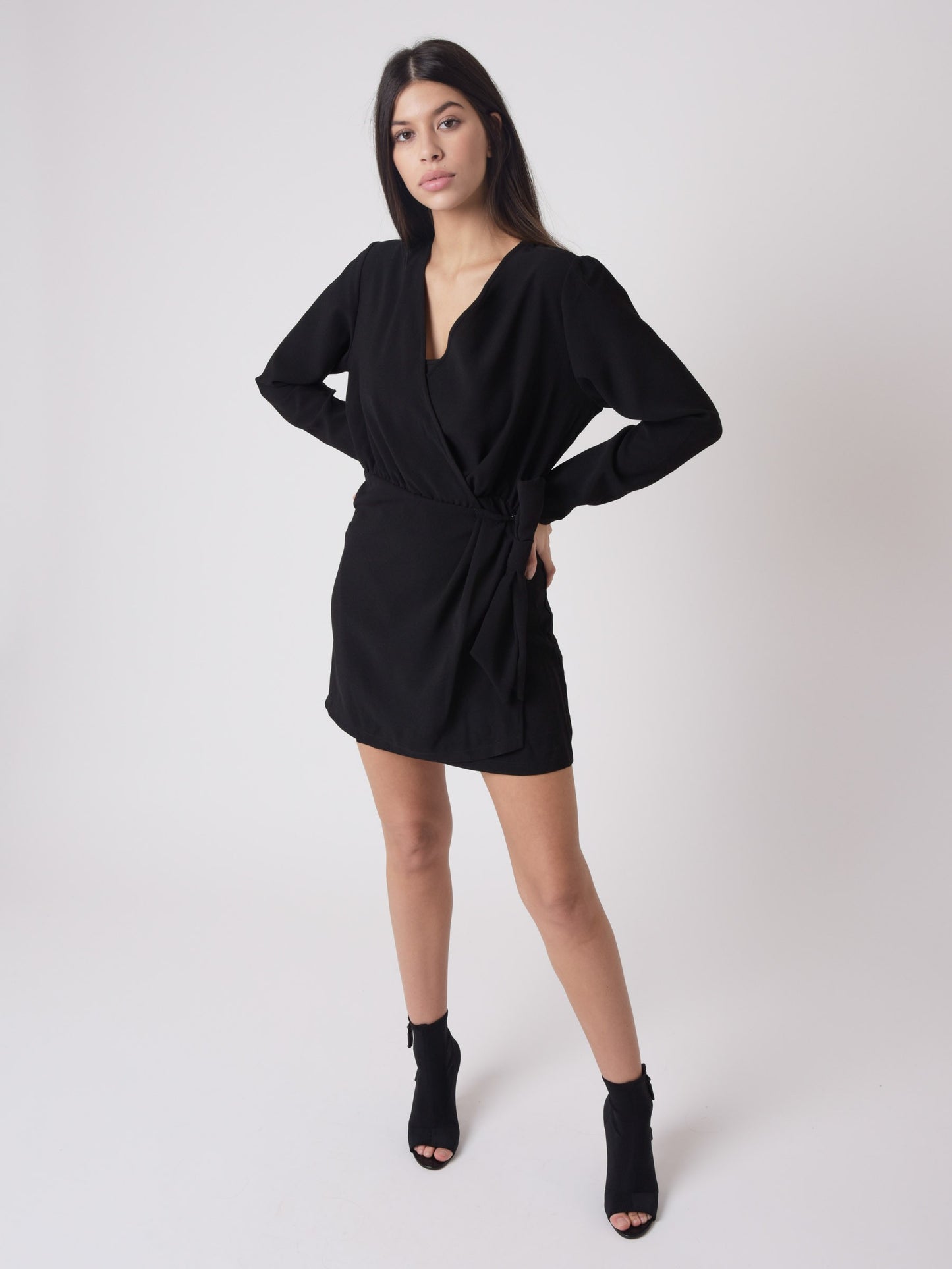 robe-portefeuille-avec-noeud-f197037-noir