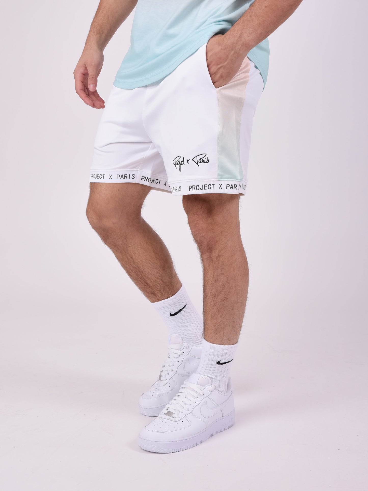 short-a-bandes-degrade-peche-modelshot