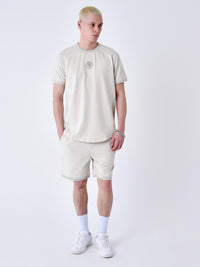 short-a-details-tisse-labyrinthe-greige-modelshot