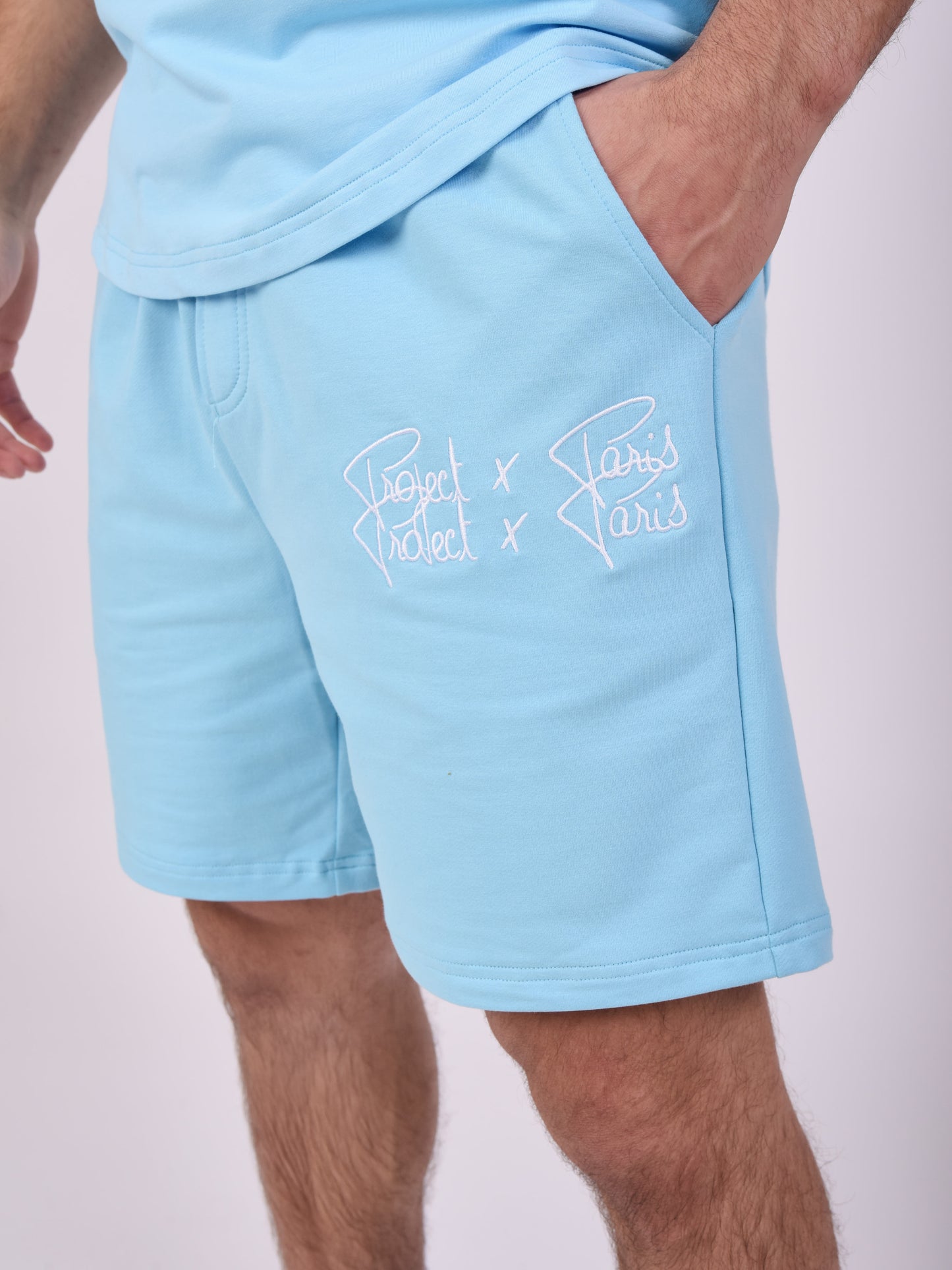short-basic-double-logo-cyan