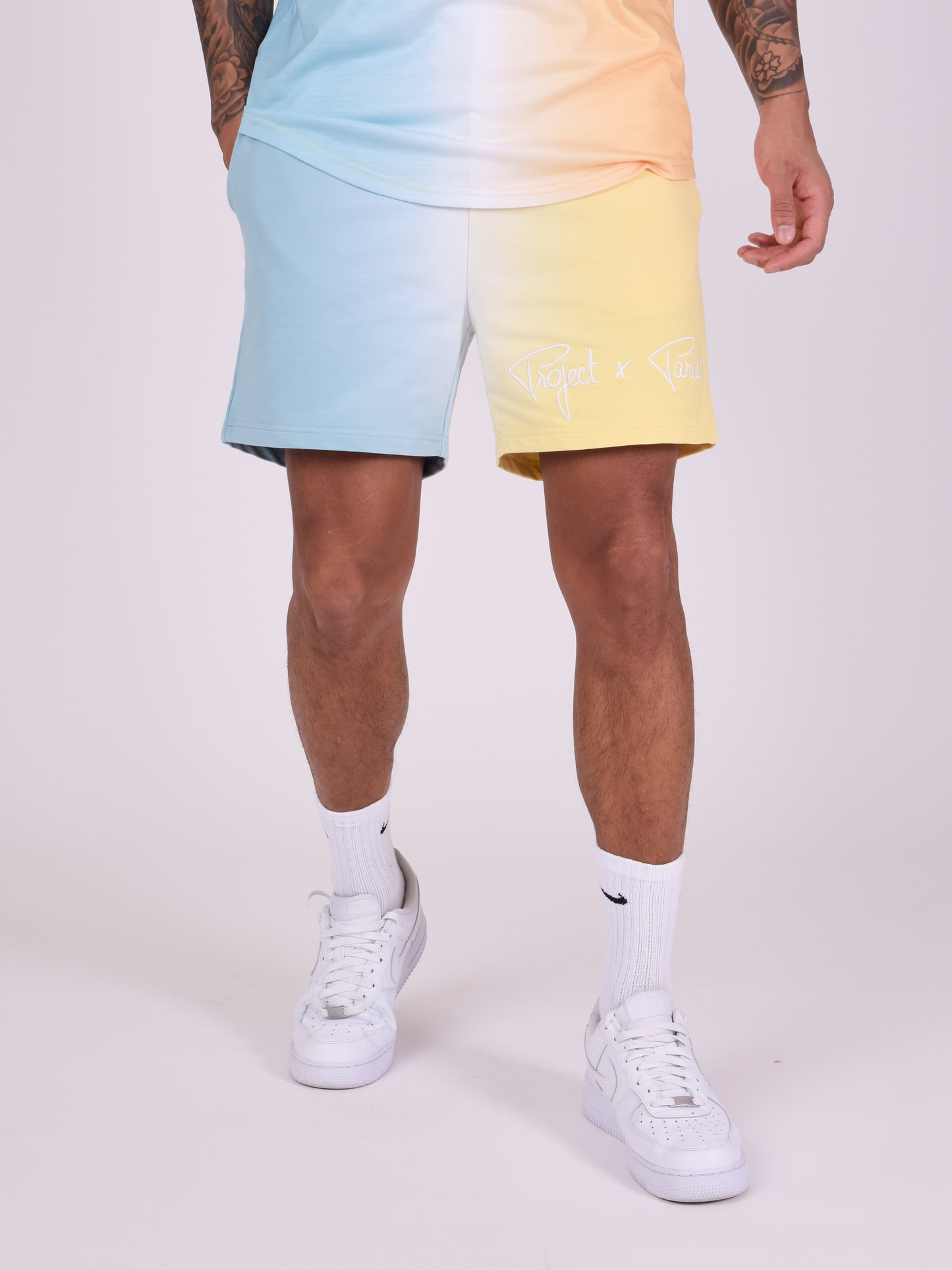 short-bicolore-degrade-turquoise-modelshot