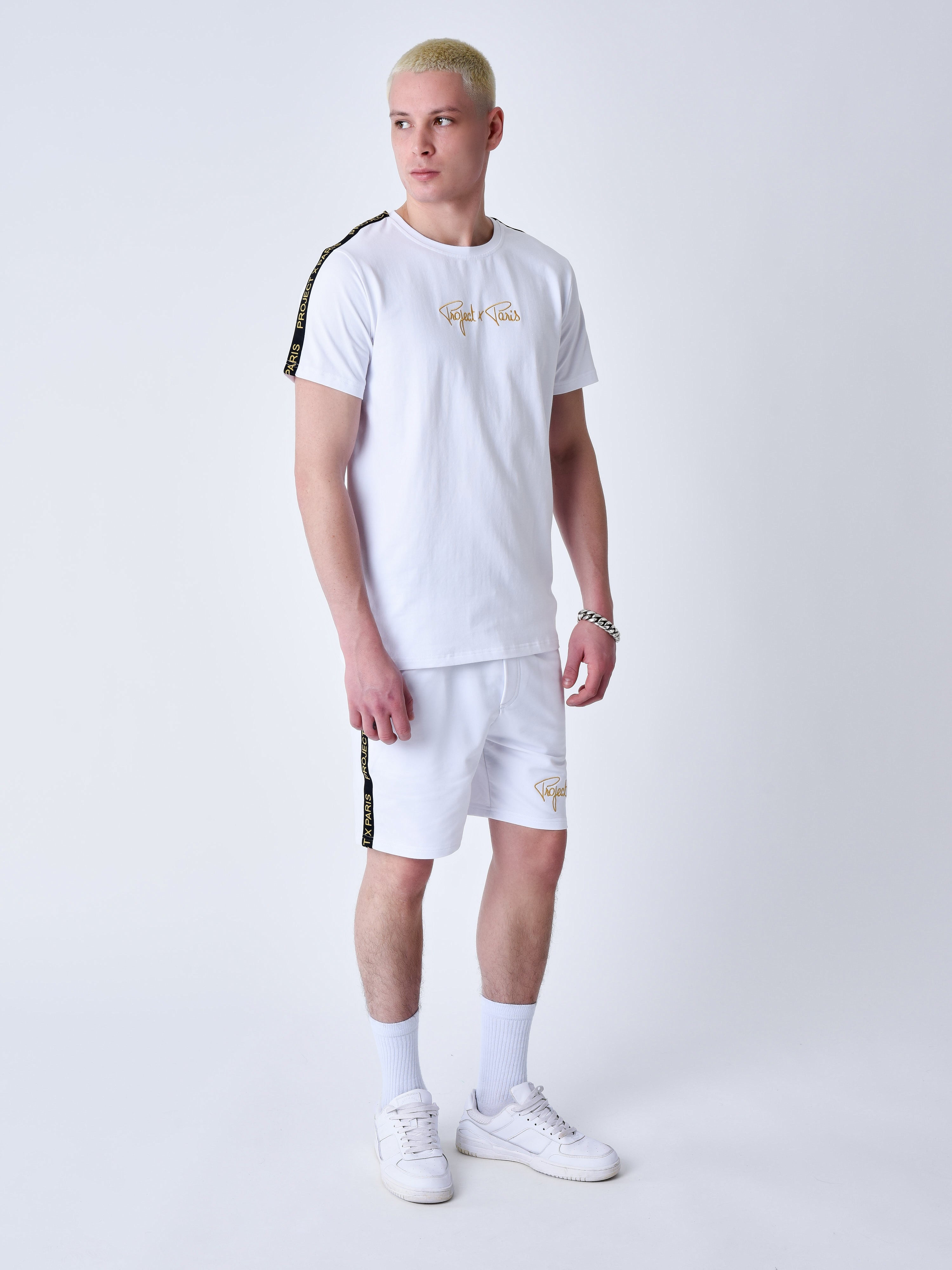 Classic Shorts Embroidered Side Stripes-4