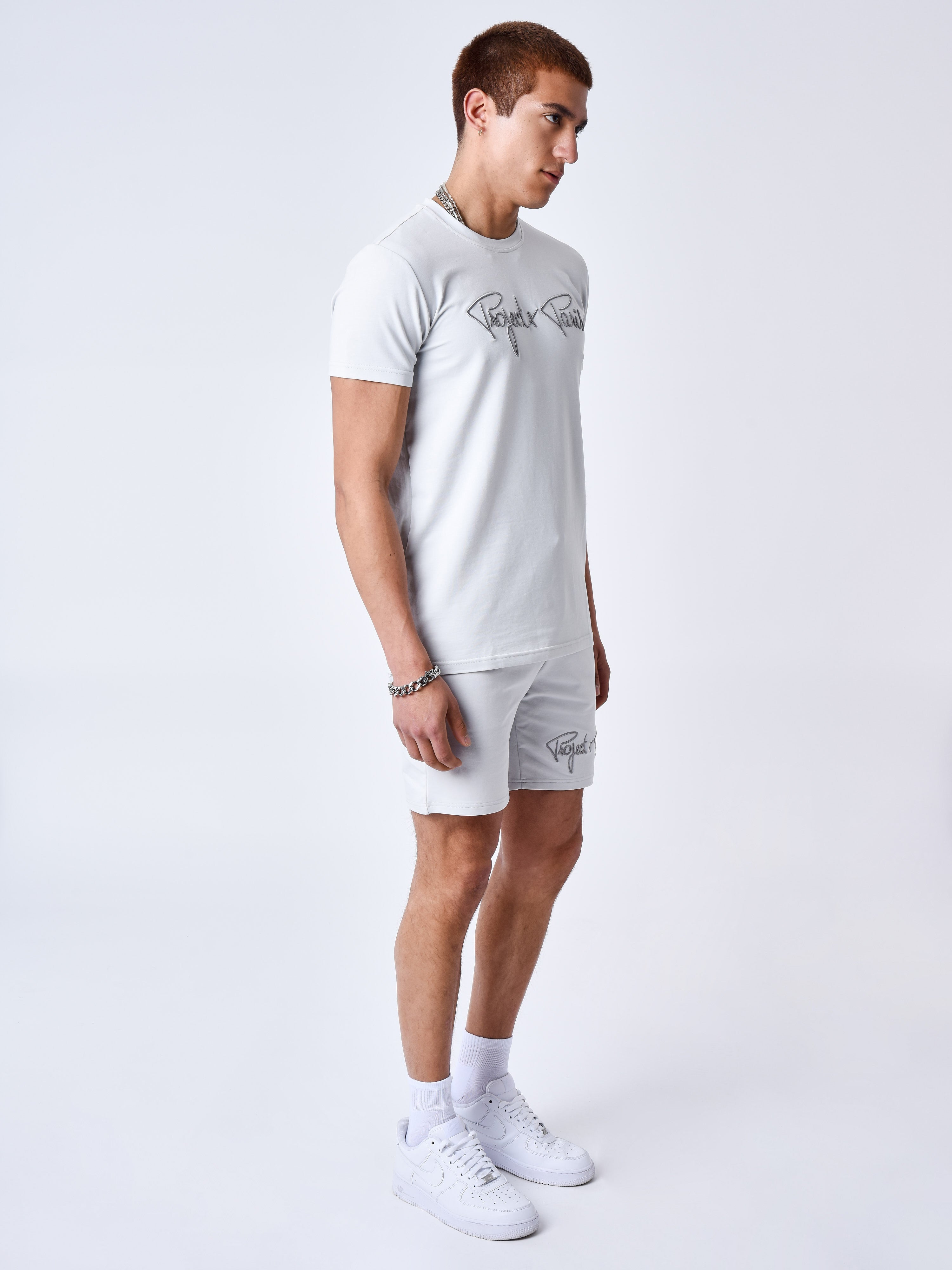 short-essentials-project-x-paris-light-stone-modelshot