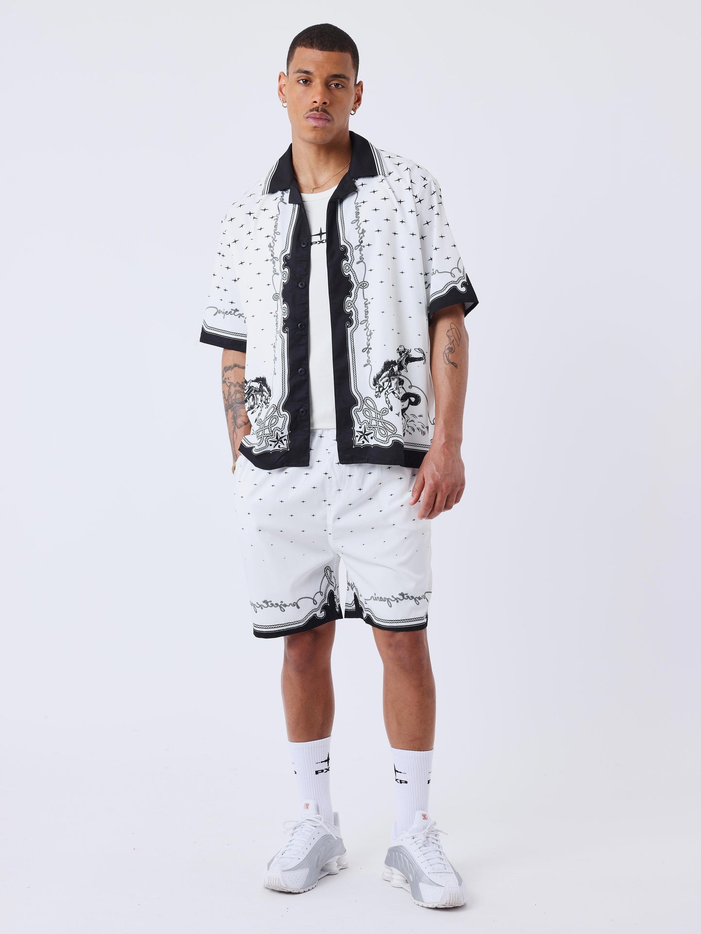 short-fluide-western-blanc