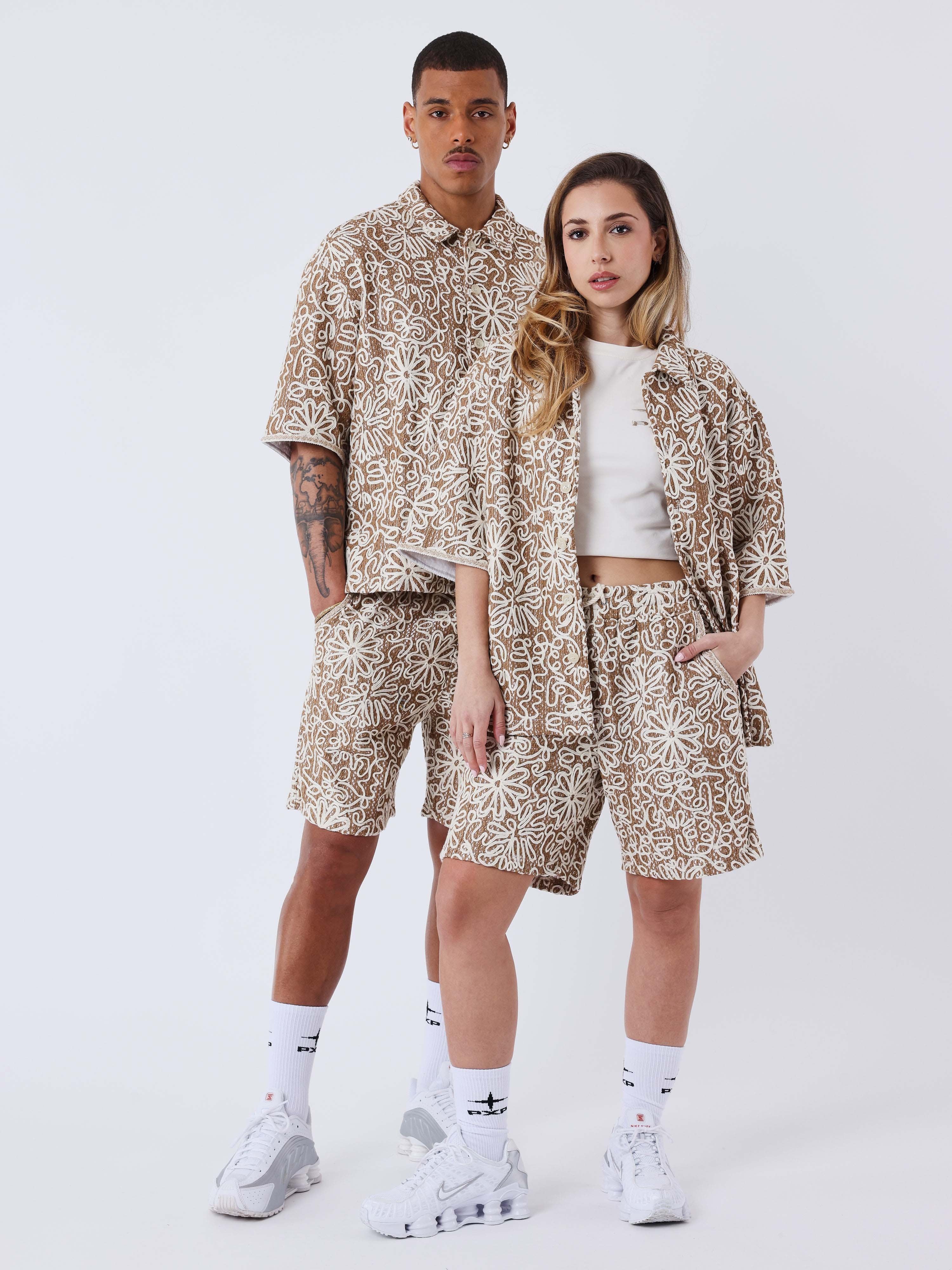 Kalash x PXP shorts med naturligt mönster-1