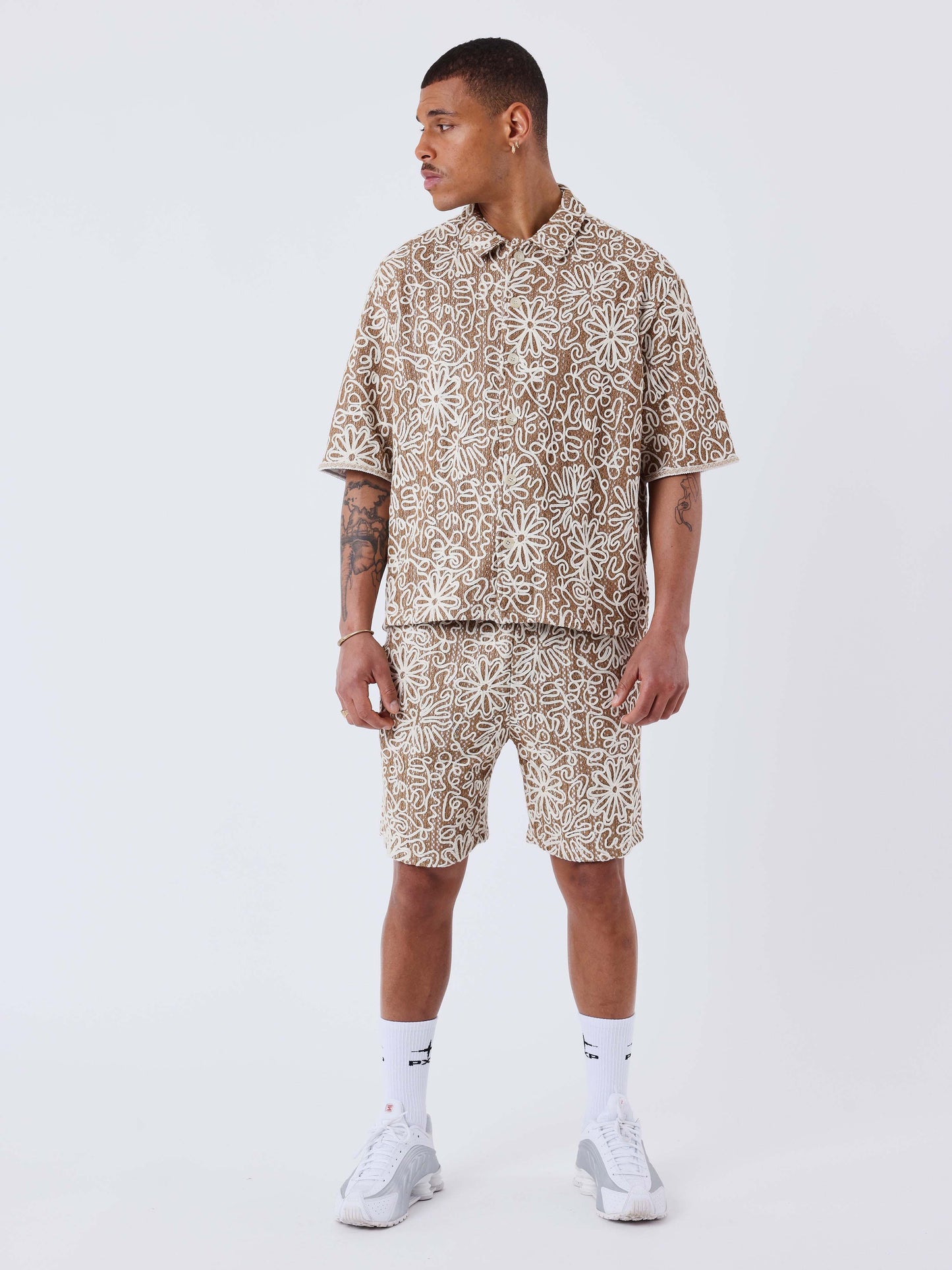 short-kalash-x-pxp-a-motifs-naturel-marron