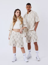 short-kalash-x-pxp-a-patchwork-de-broderie-craie-modelshot