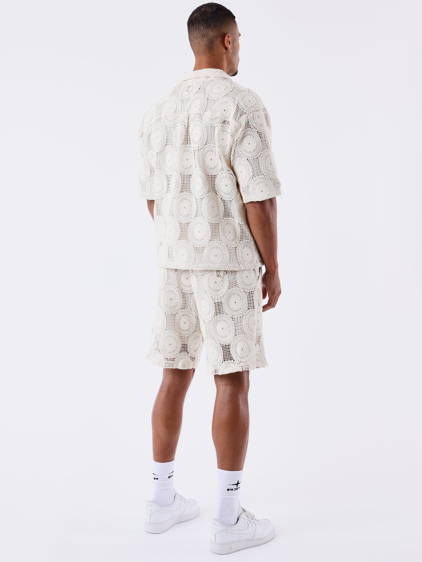 short-kalash-x-pxp-a-patchwork-de-broderie-craie