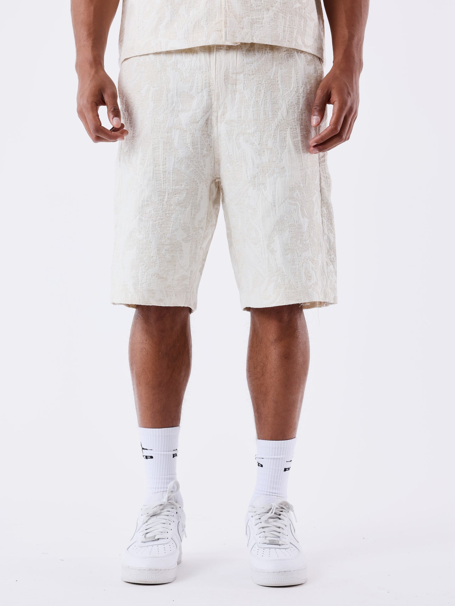 short-motif-floral-beige