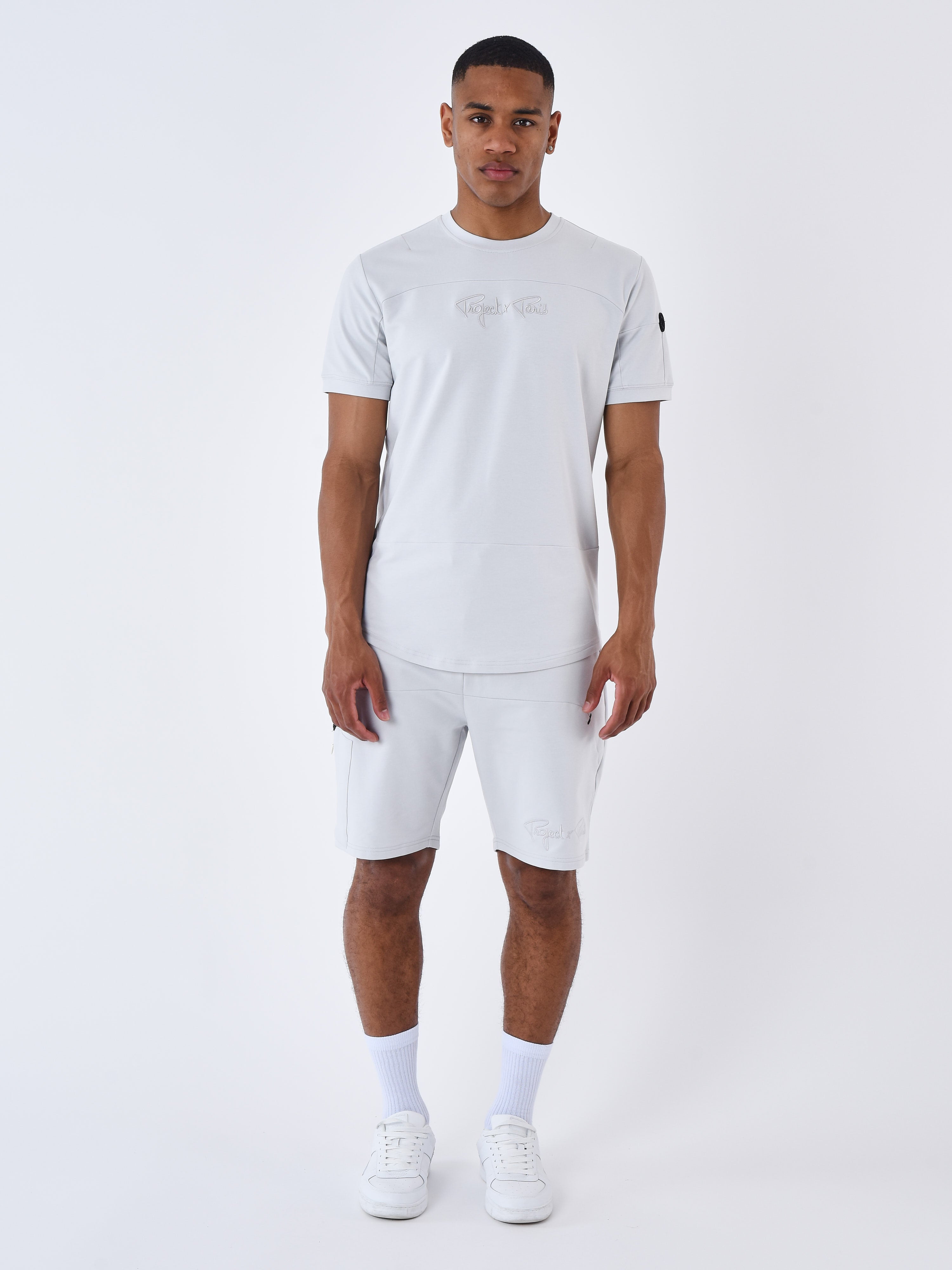 Short tecnico con tagli-1