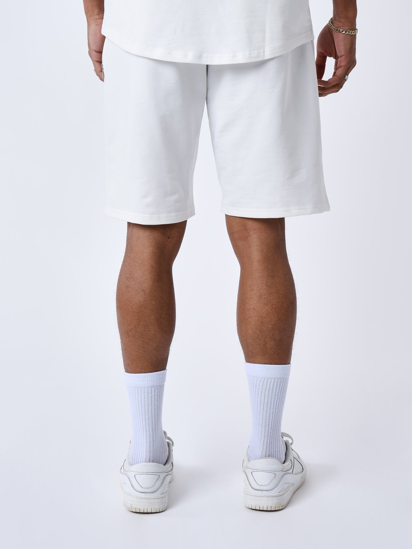 short-uni-avec-bande-logo-blanc-casse-gris-fume