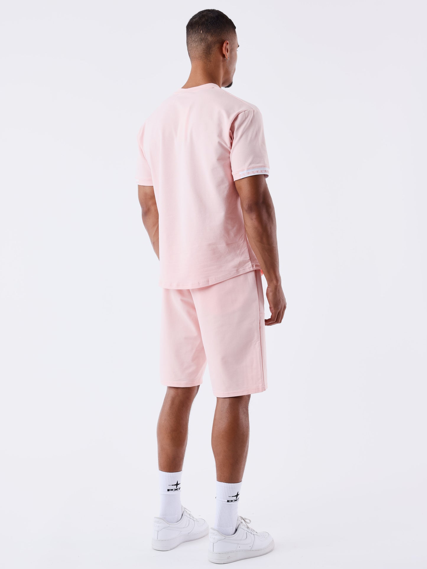short-uni-avec-bande-logo-rose