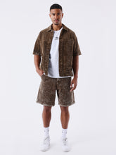 short-velours-cotele-taupe-modelshot