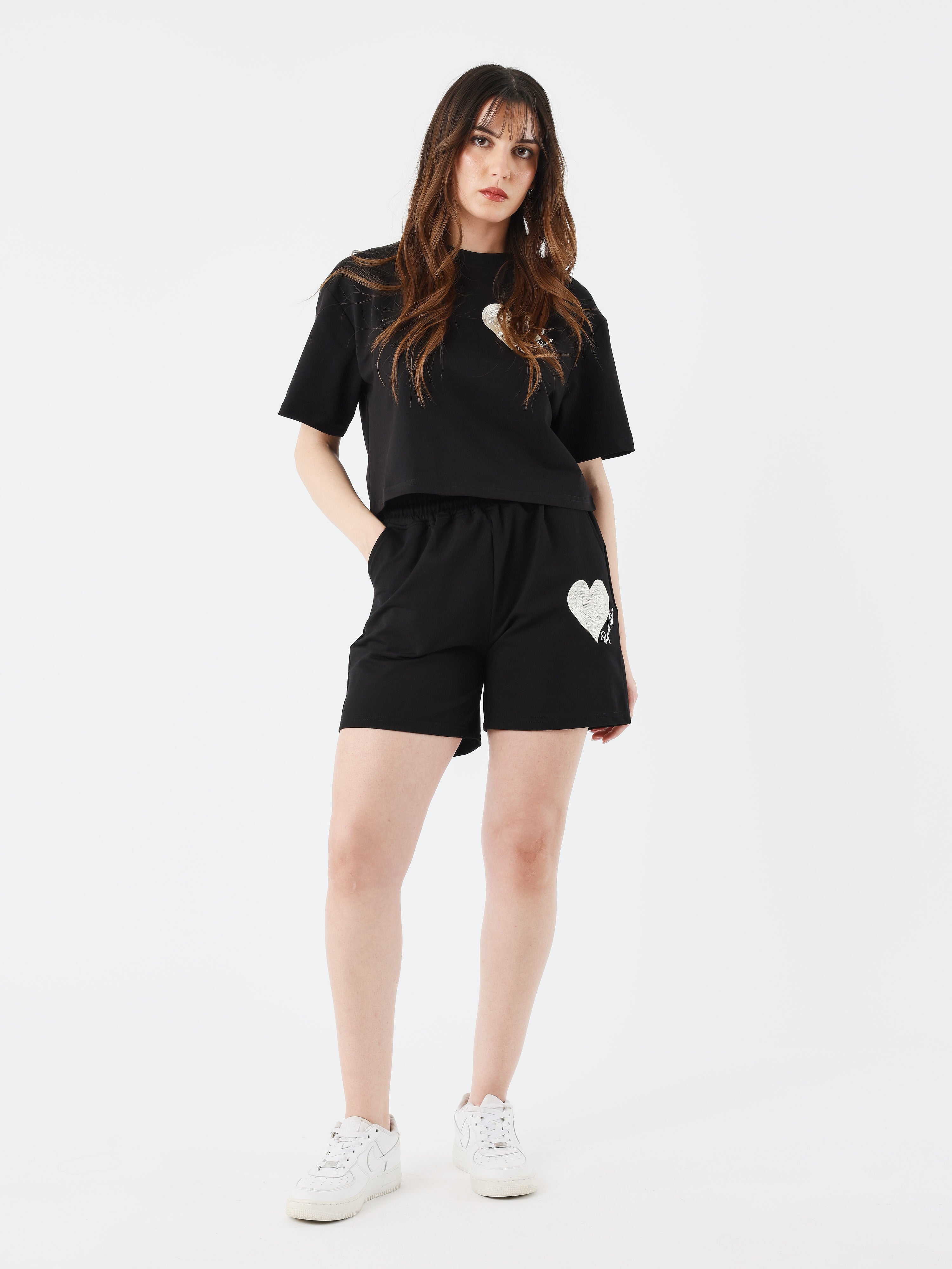 short-wicker-heart-noir