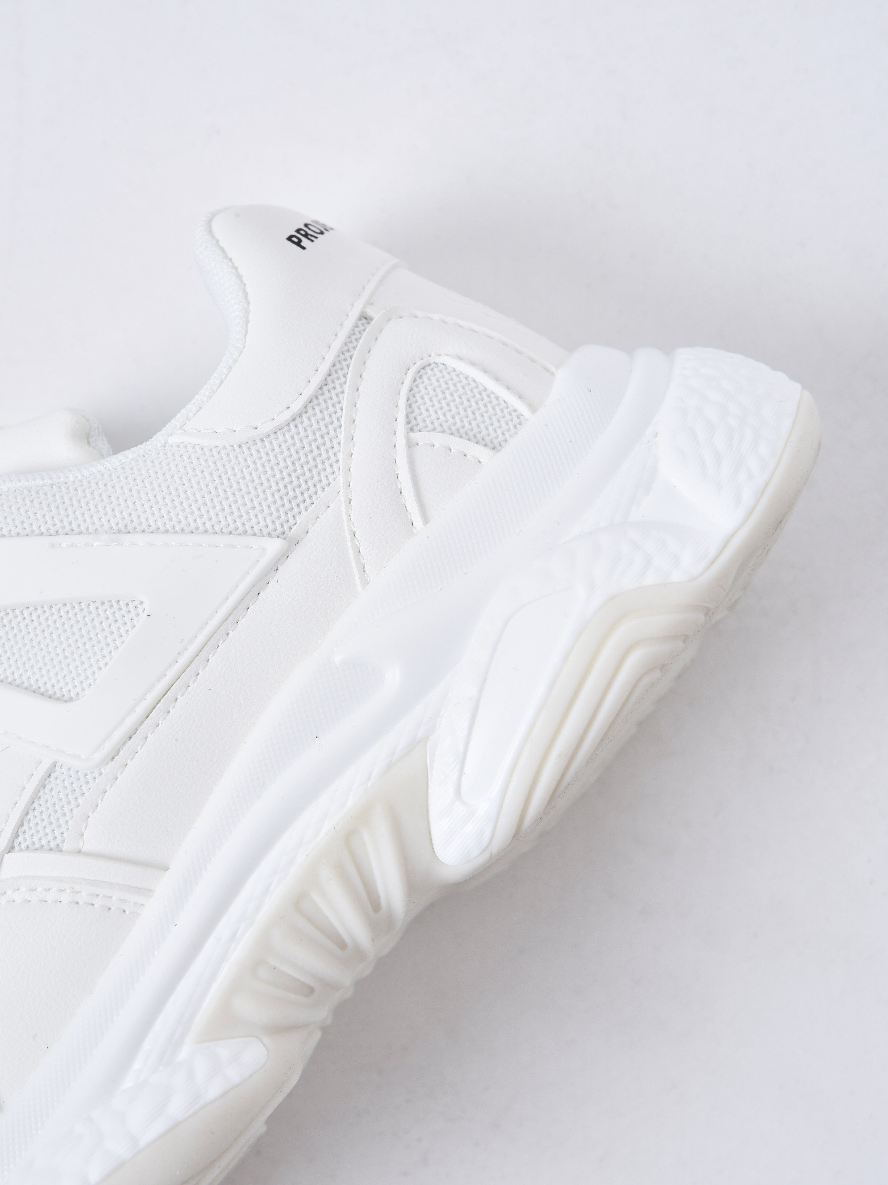 sn23001-blanc-detailshot