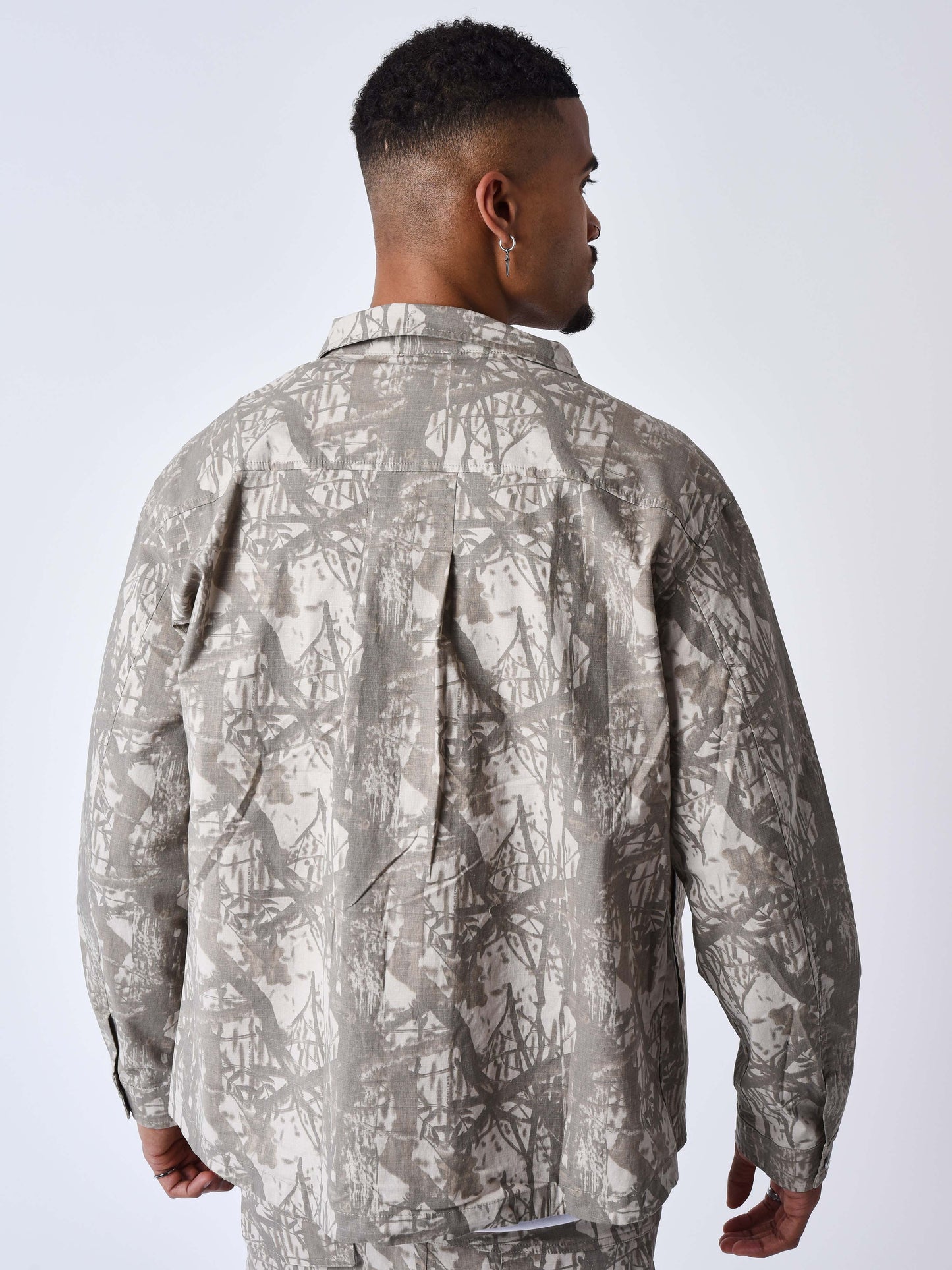 surchemise-motif-branchage-beige