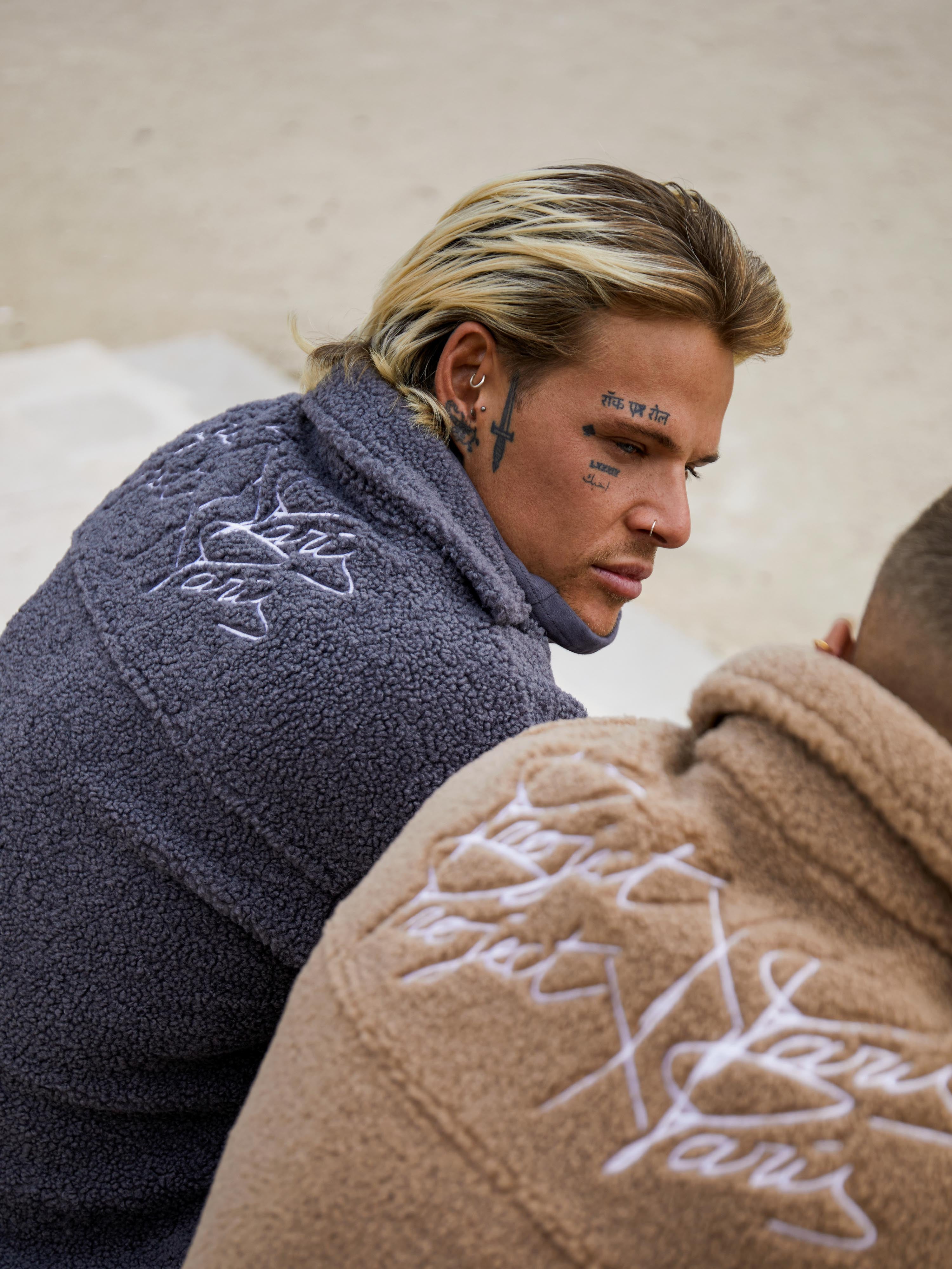 surchemise-style-pilou-pilou-gris