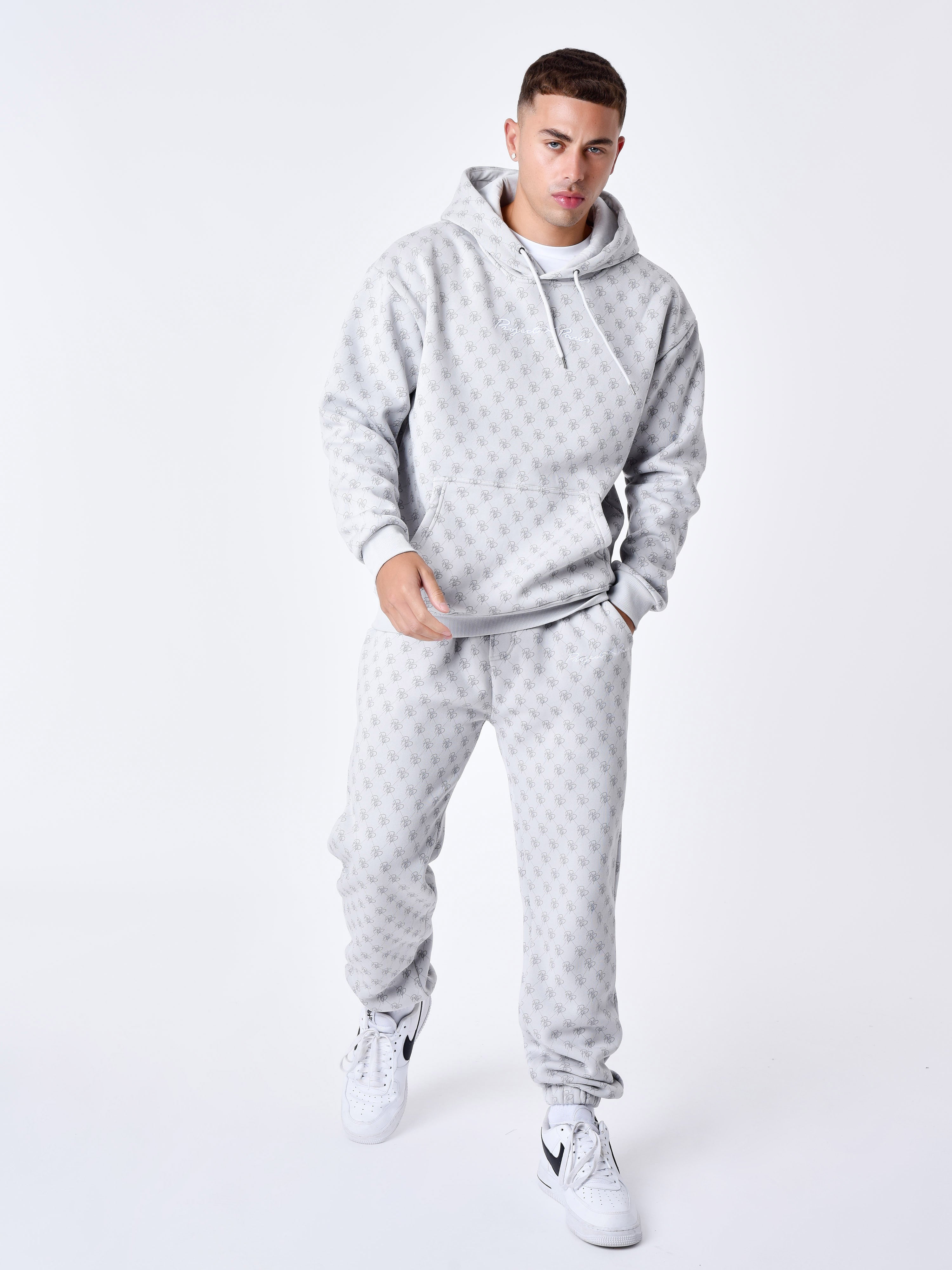 Kapuzensweatshirt mit durchgehendem Monogramm-5