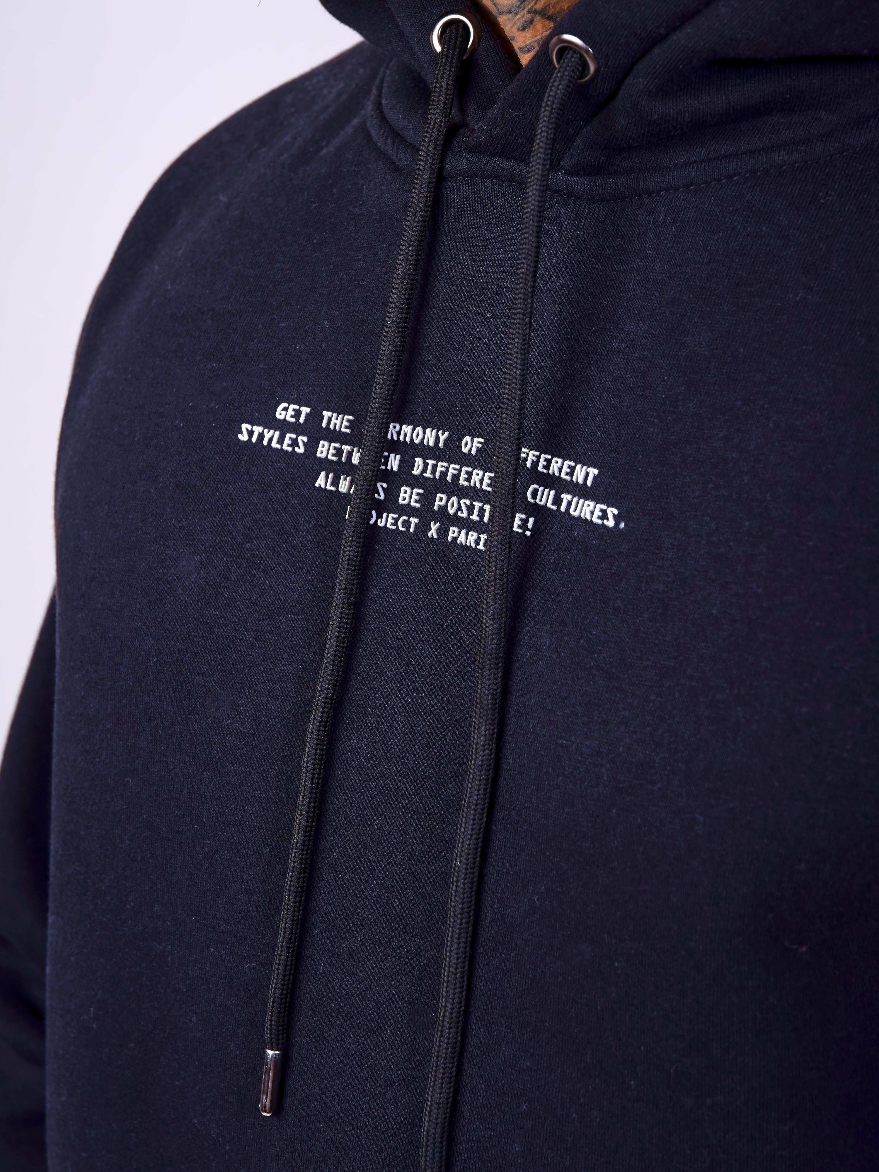 sweat-a-capuche-basic-texte-central-noir