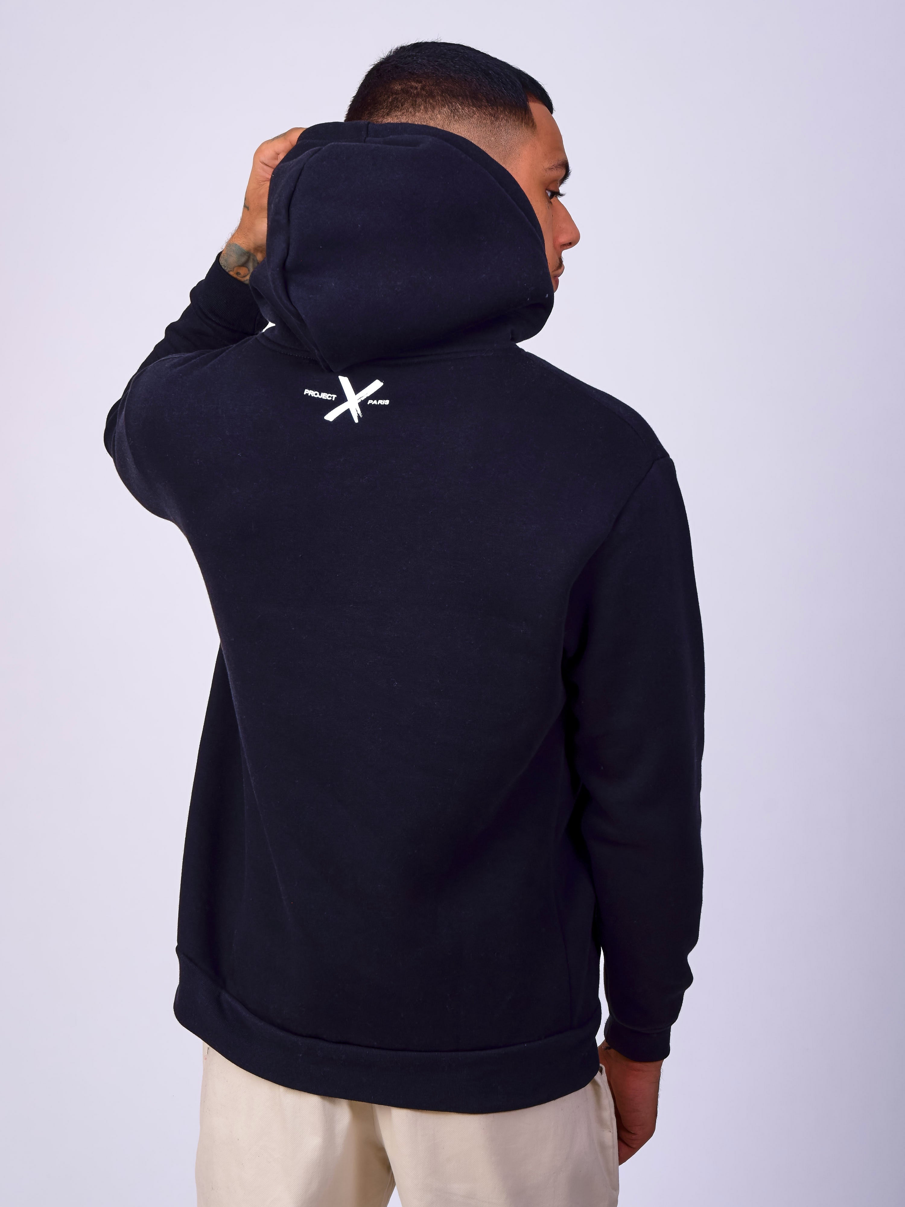 sweat-a-capuche-basic-texte-central-noir