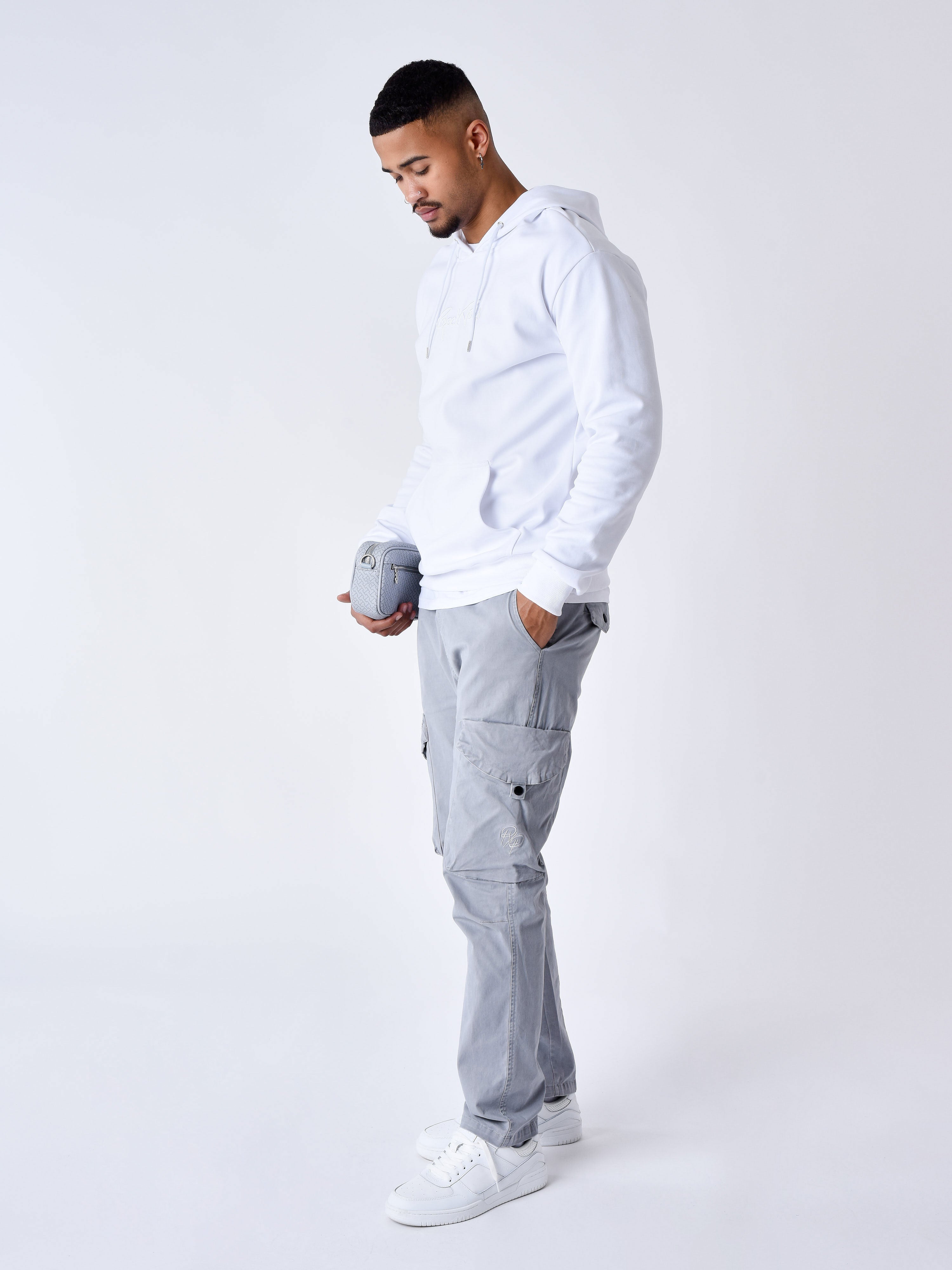 sweat-a-capuche-classique-blanc-modelshot