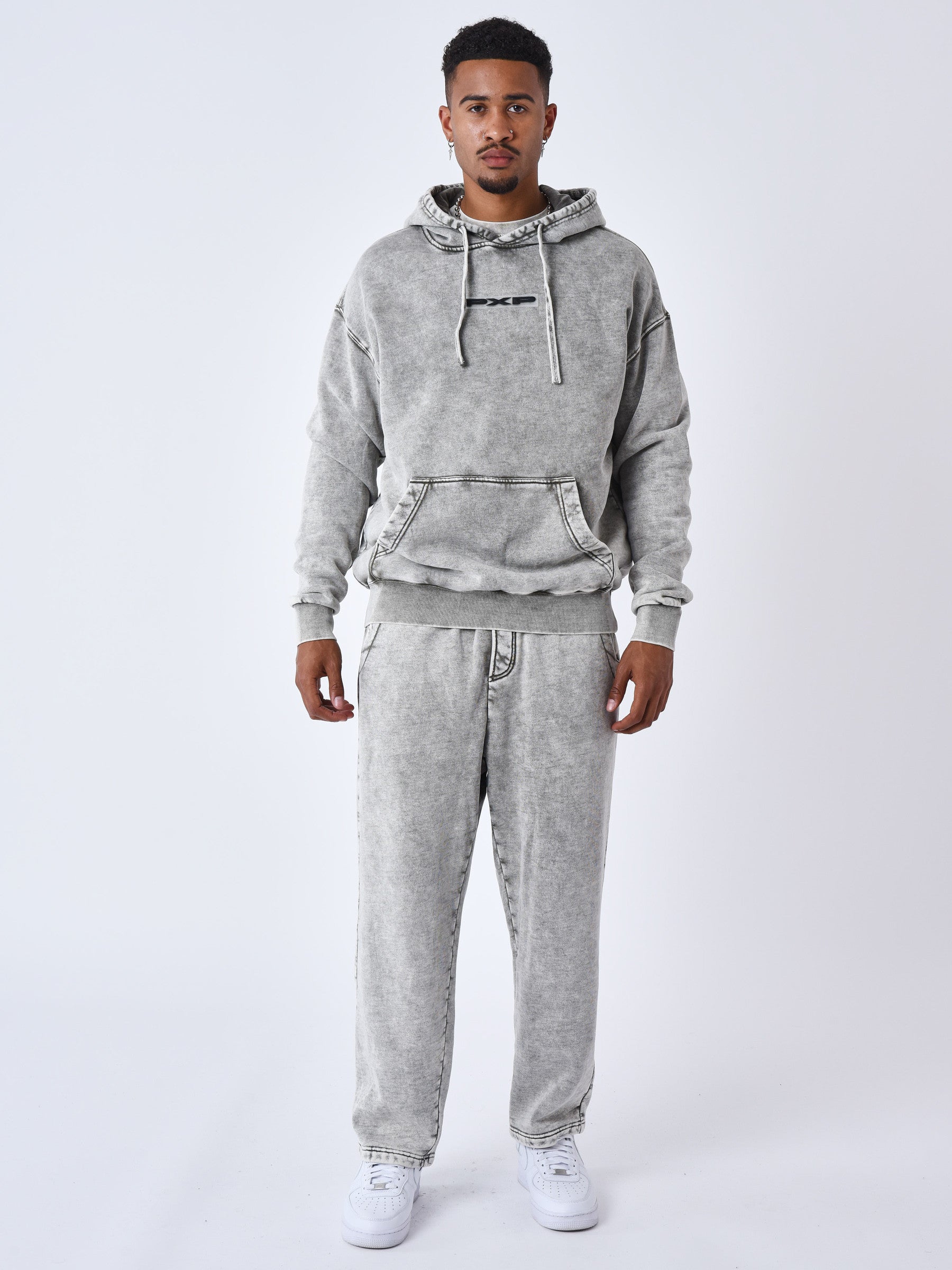 sweat-a-capuche-delave-gris-clair