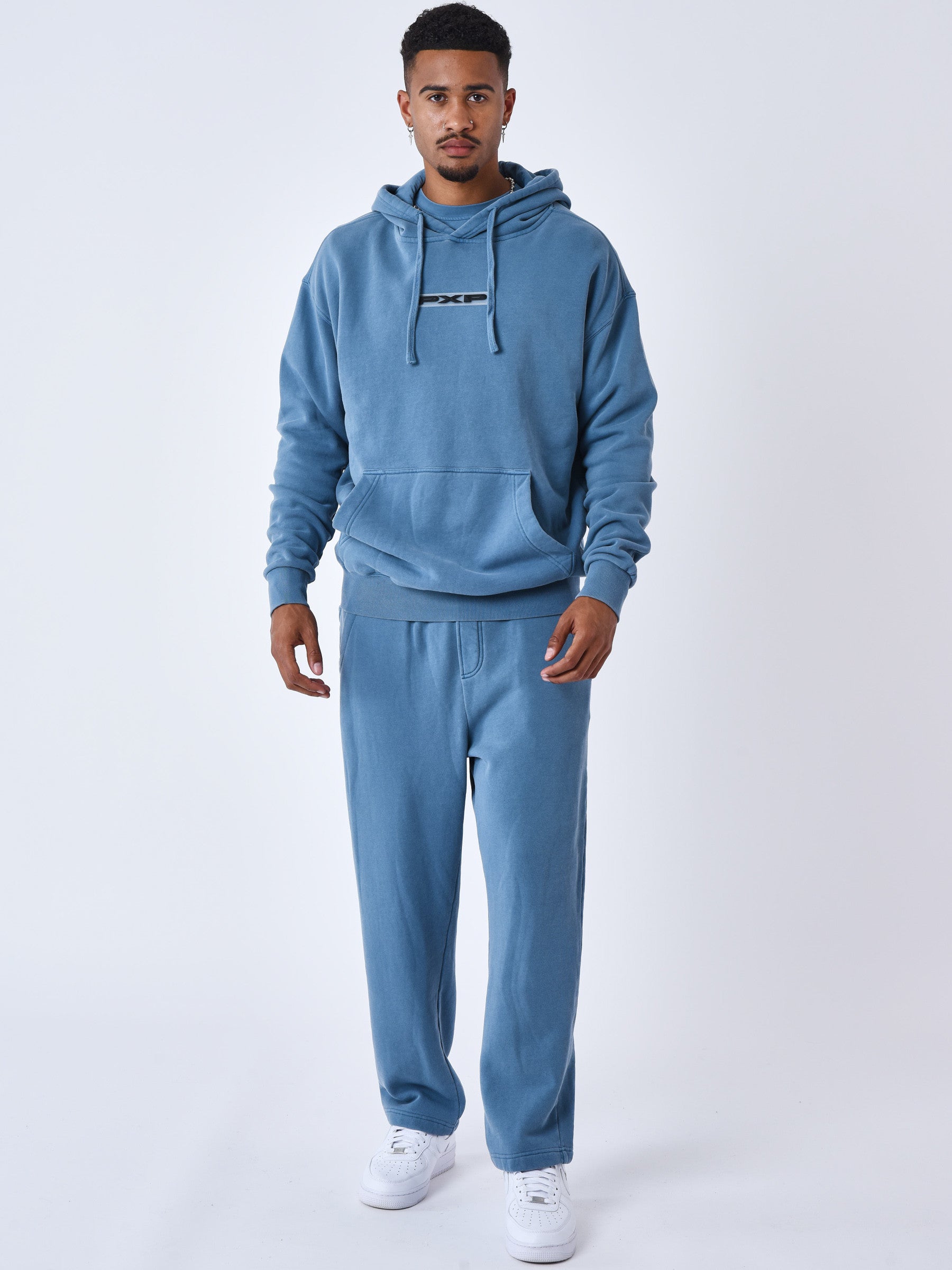 sweat-a-capuche-delave-bleu