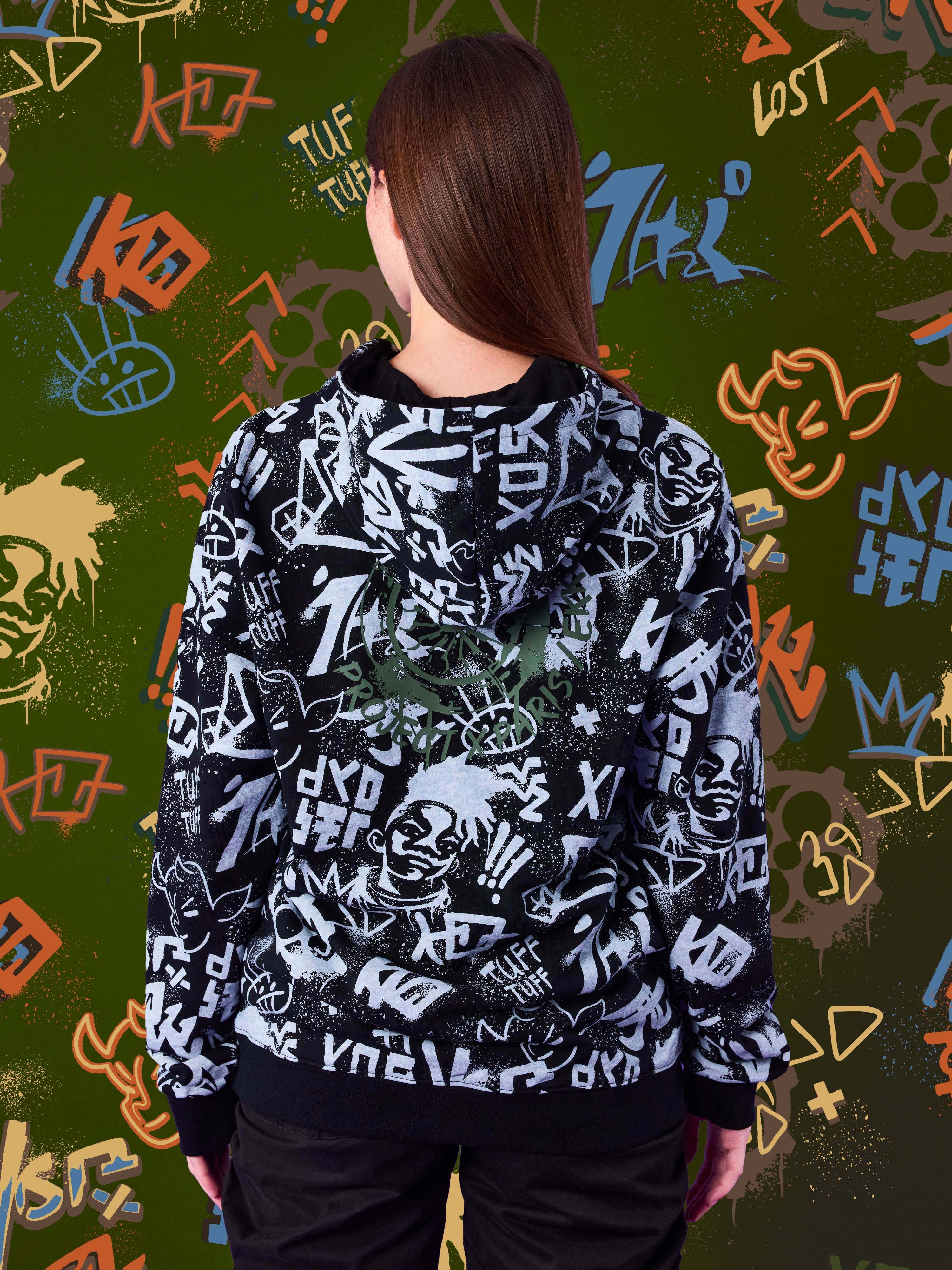 sweat-a-capuche-ekko-noir-modelshot