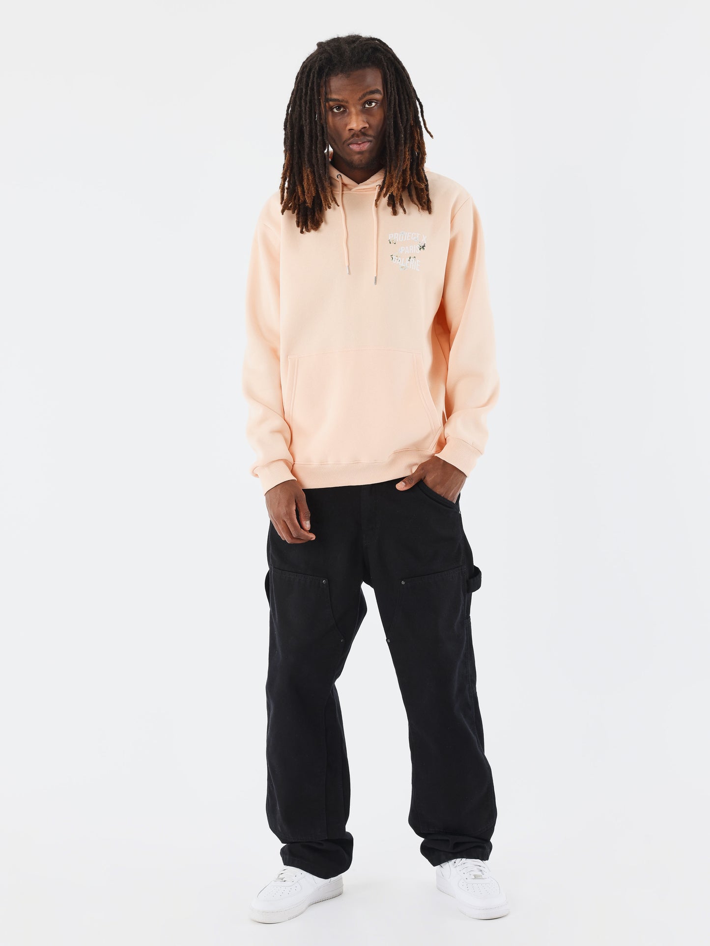 sweat-a-capuche-floral-pale-peach-modelshot