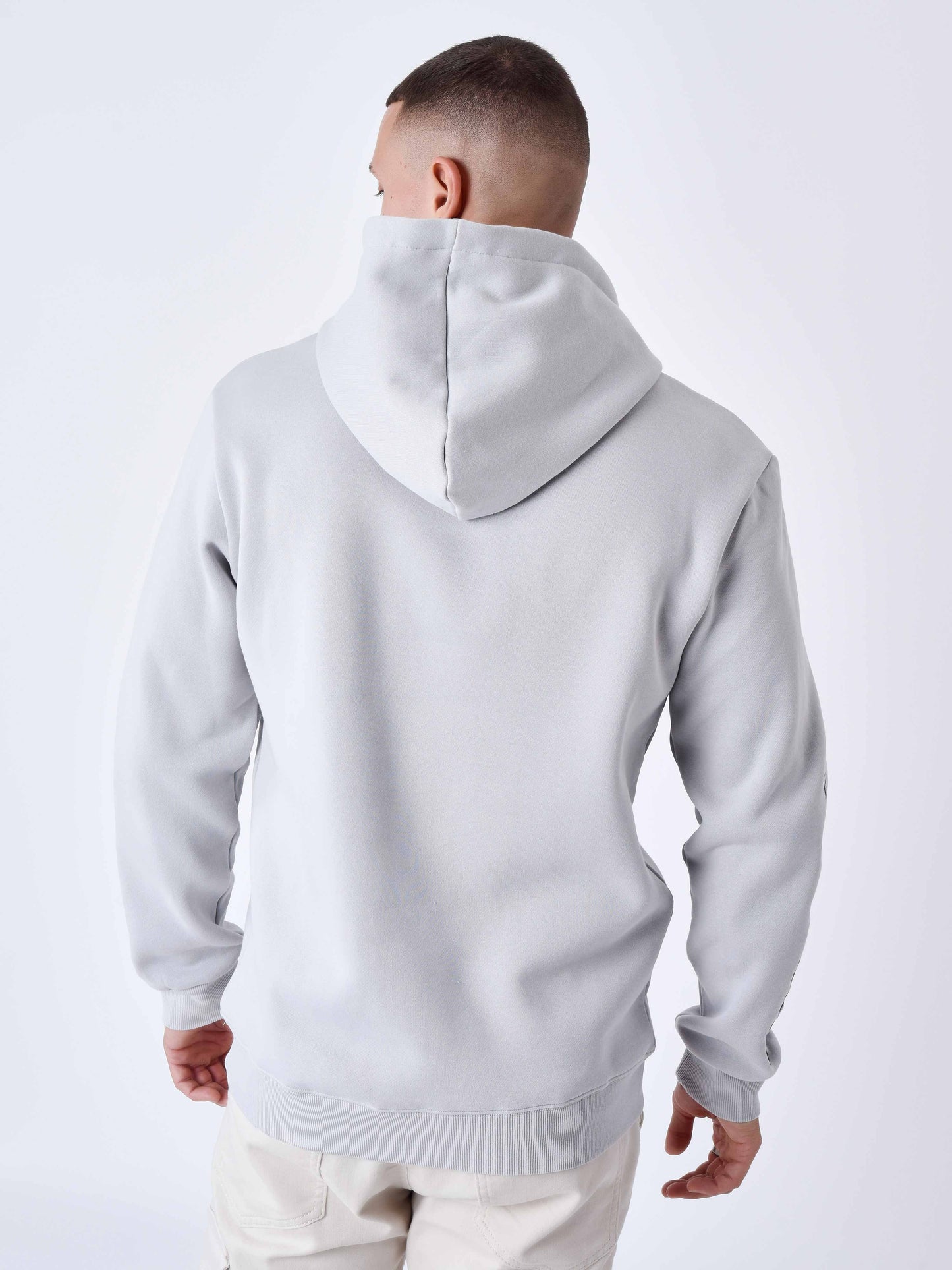 sweat-a-capuche-logote-noir-modelshot