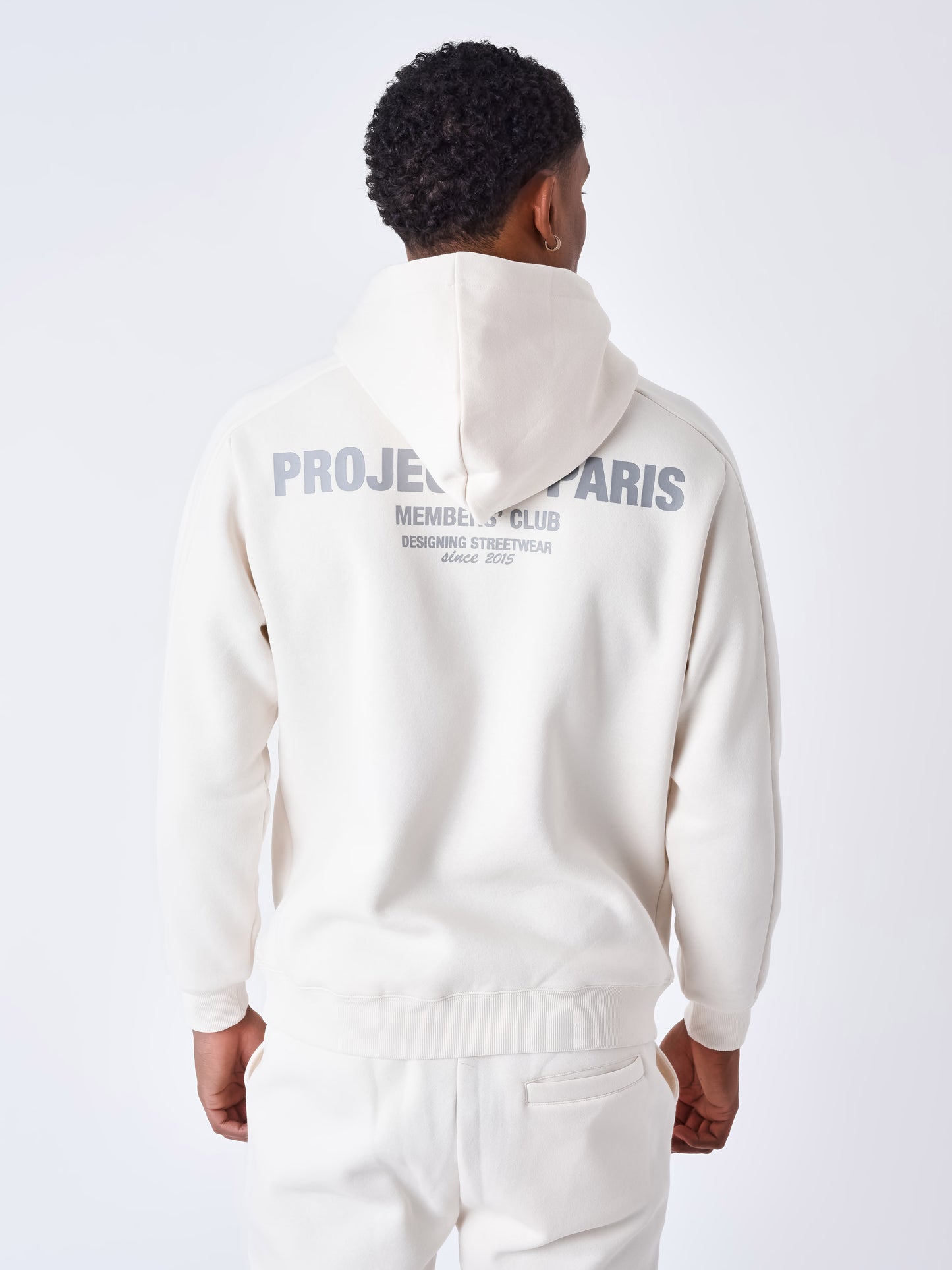 sweat-a-capuche-members-club-craie