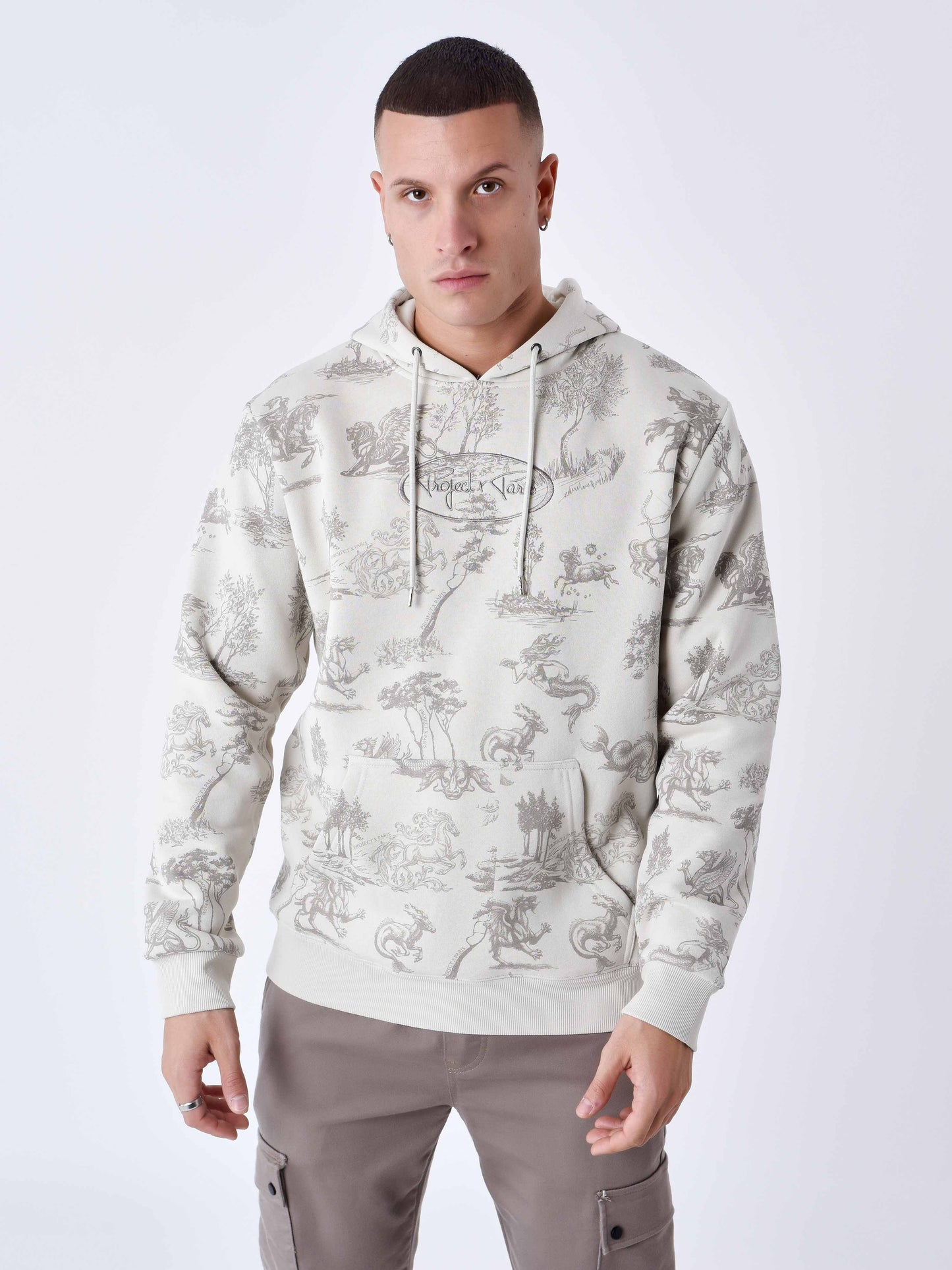 sweat-a-capuche-motif-mythologique-greige