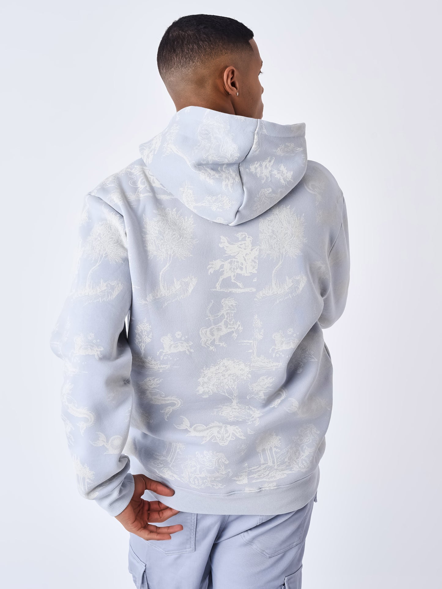 sweat-a-capuche-motif-mythologique-bleu-glacier