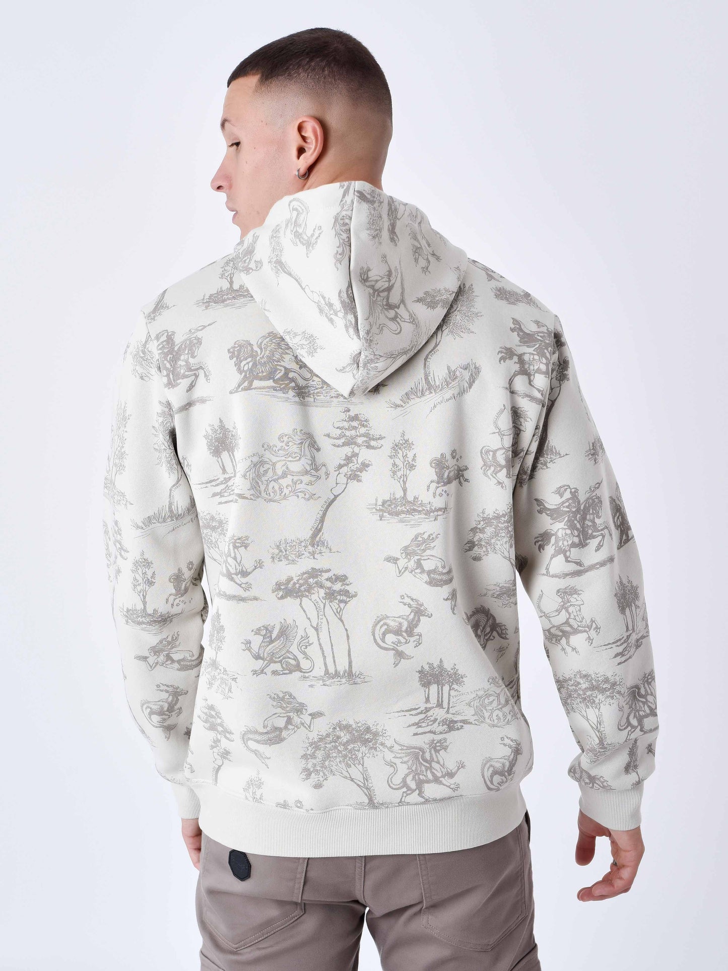 sweat-a-capuche-motif-mythologique-greige