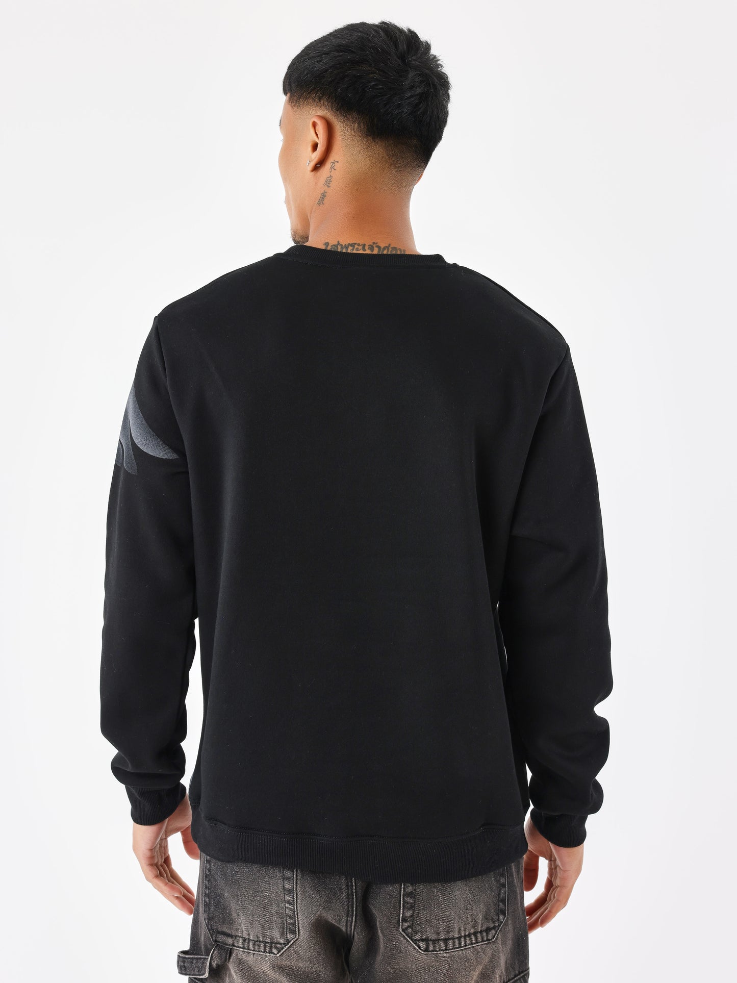 sweat-a-col-rond-motif-equestre-noir