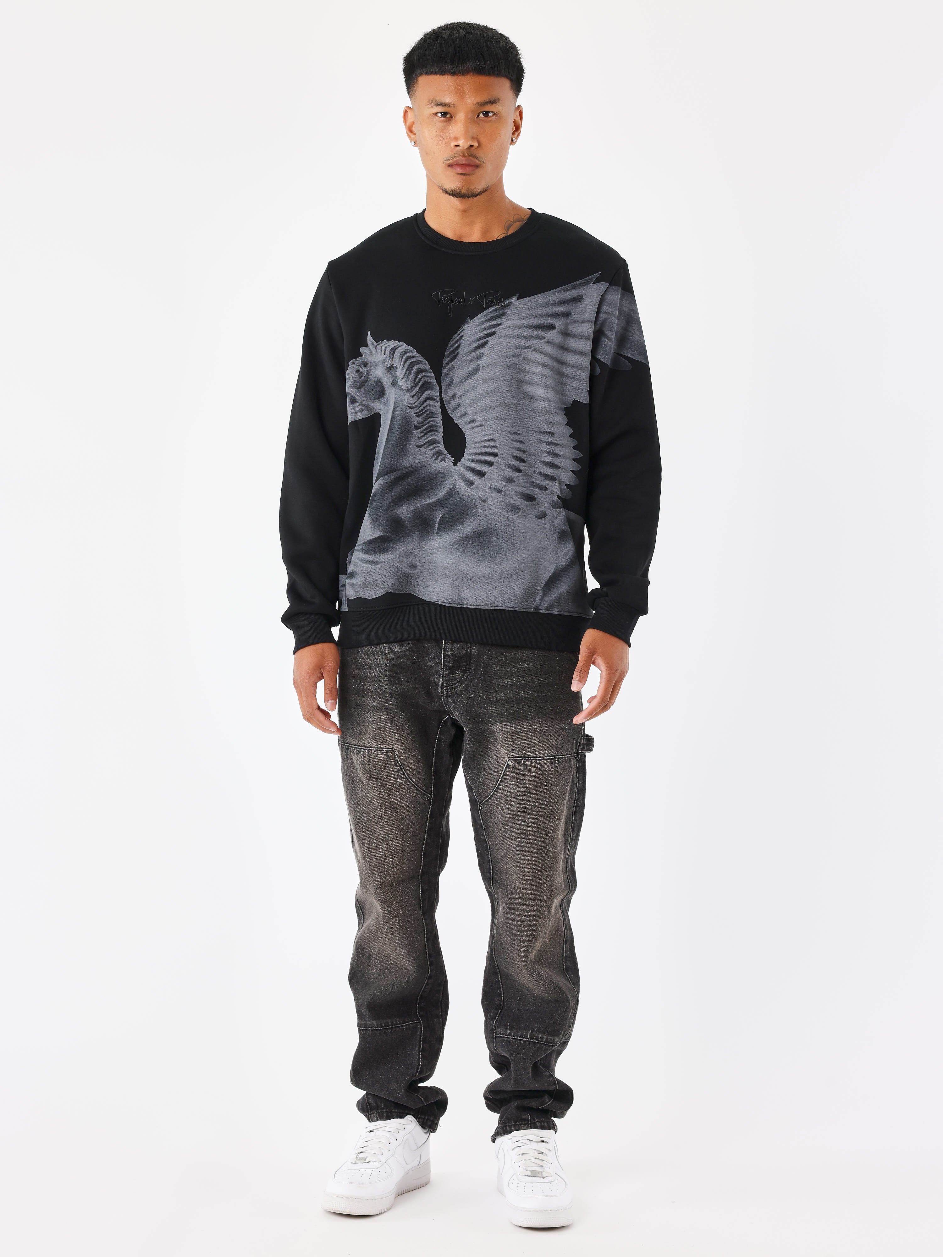 sweat-a-col-rond-motif-equestre-noir