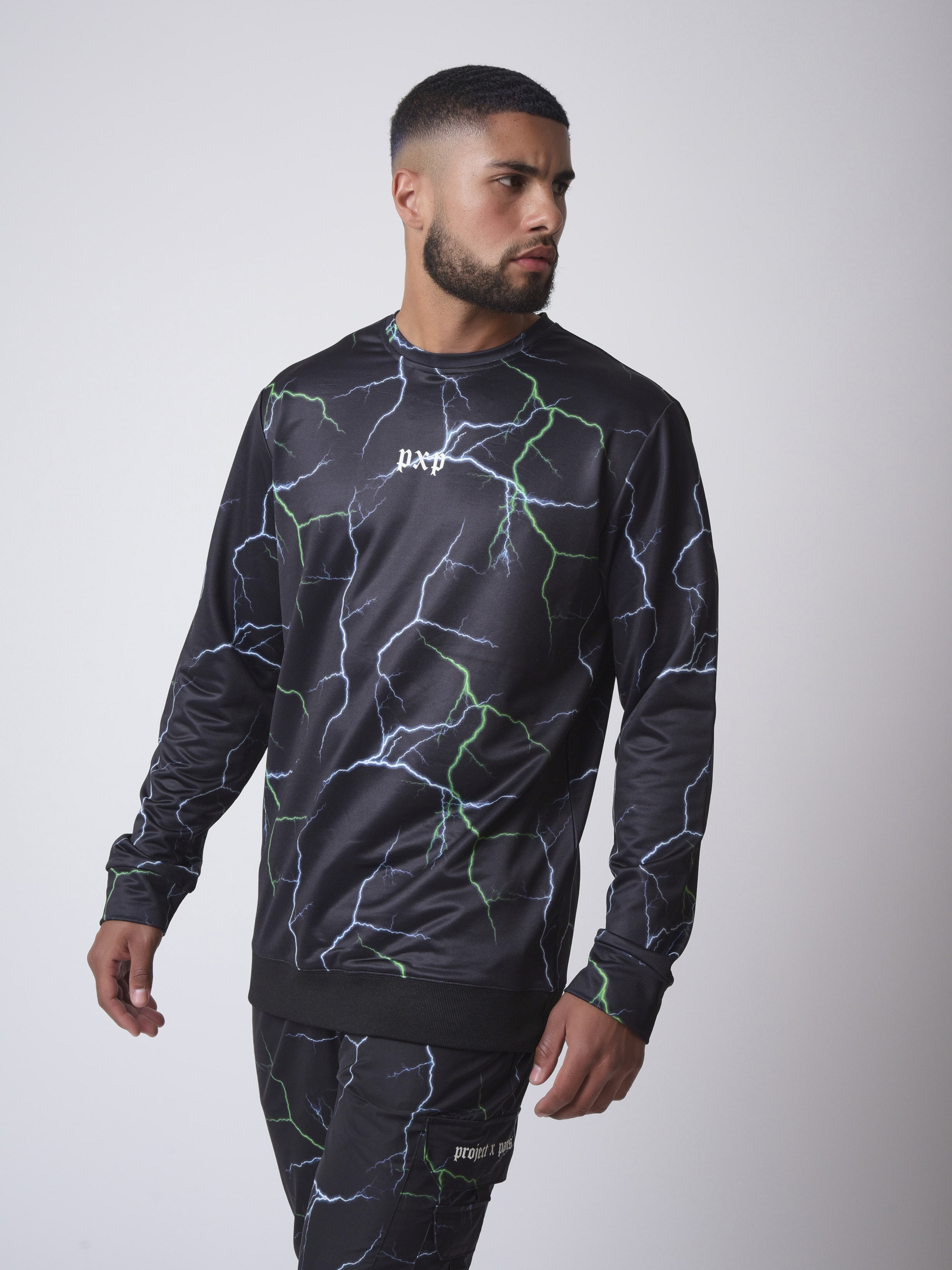 sweat-col-rond-motif-eclair-foudre-2020069-noir