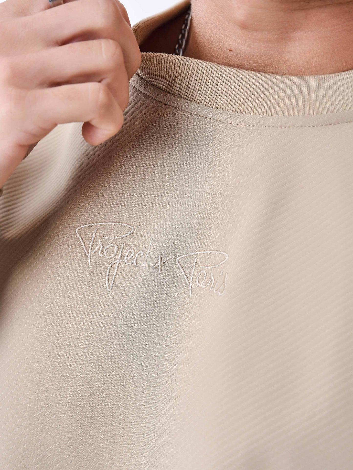 sweat-col-rond-texture-beige