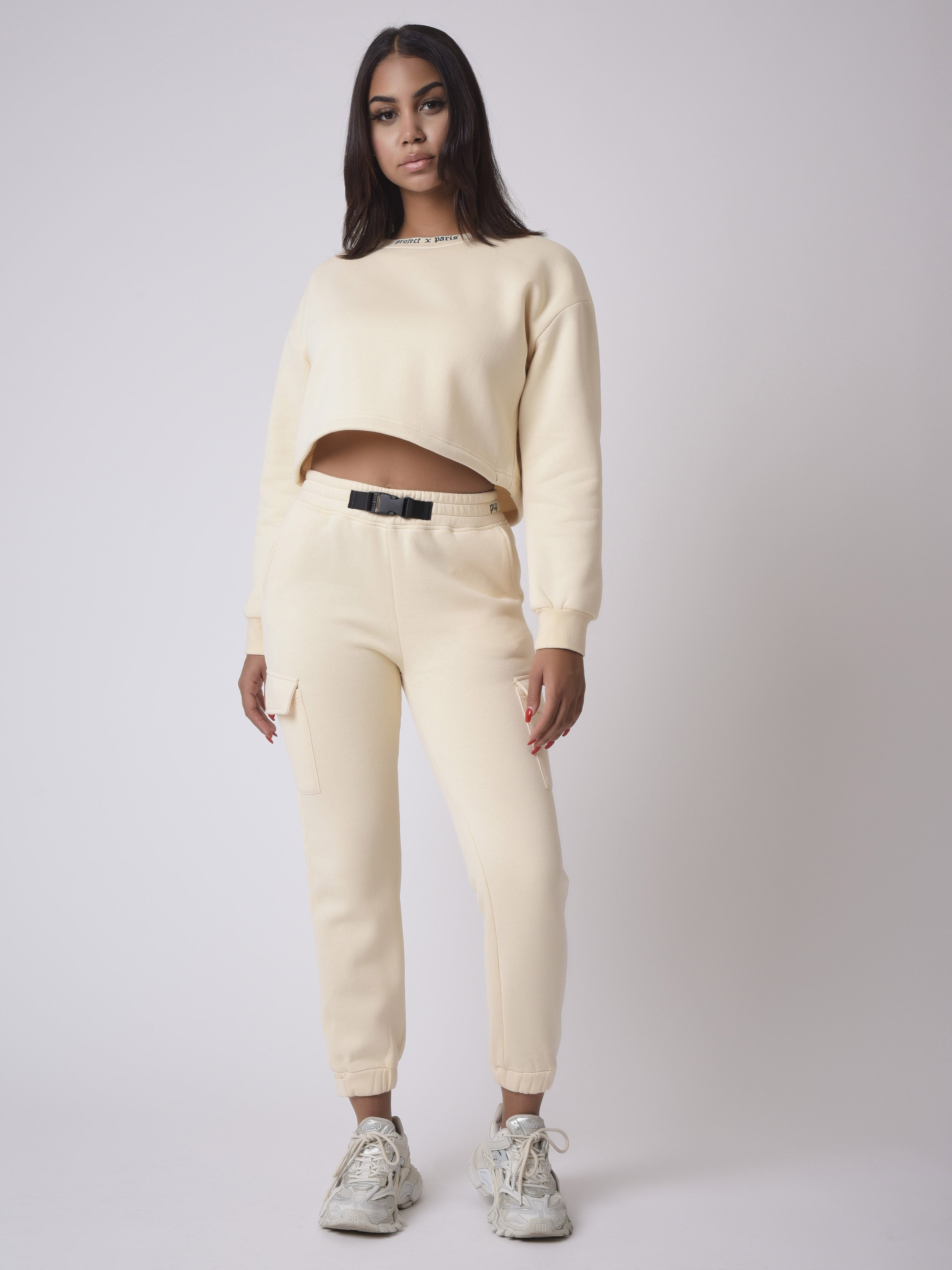 sweat-court-col-rond-typo-gothique-f202035-ivoire