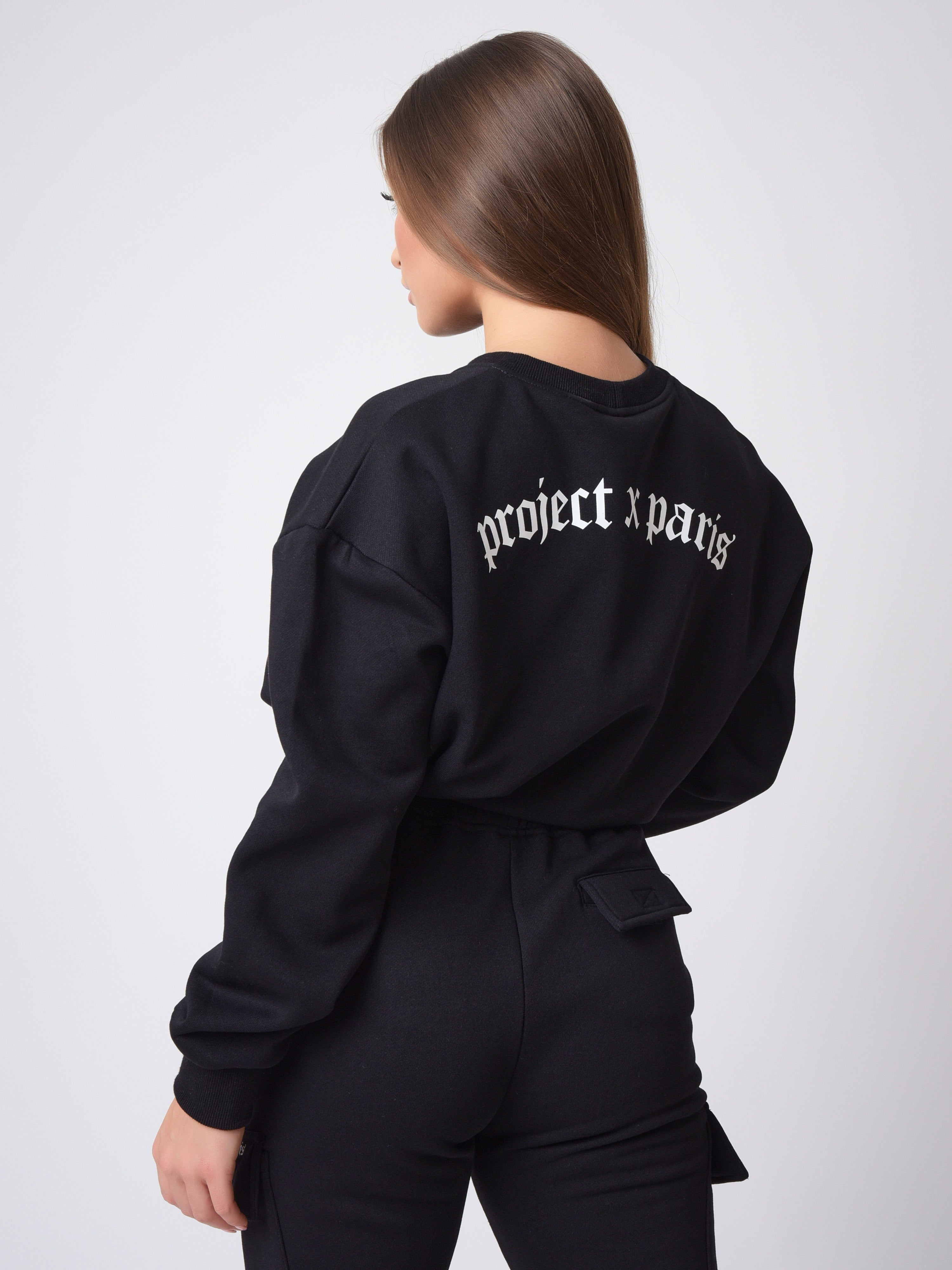Cropped sweatshirt with gothic font round neck-5