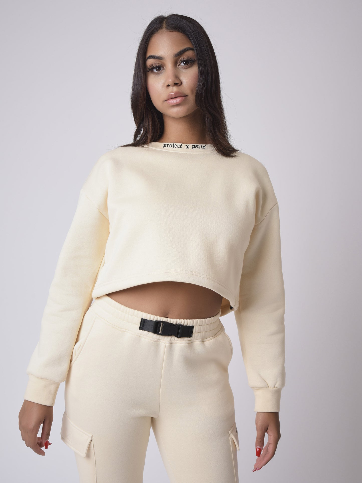 sweat-court-col-rond-typo-gothique-f202035-ivoire