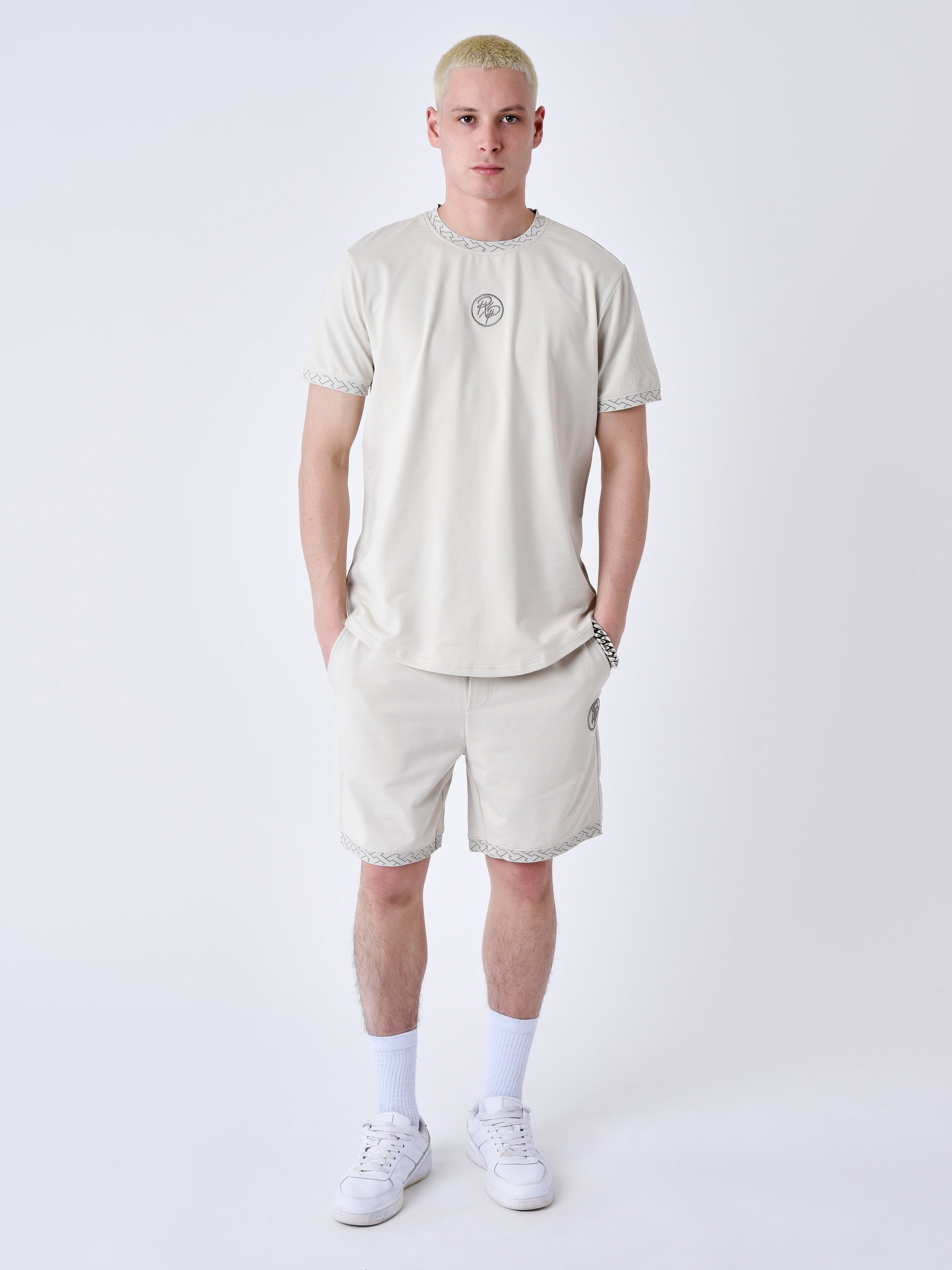 t-shirt-a-details-tisse-labyrinthe-greige