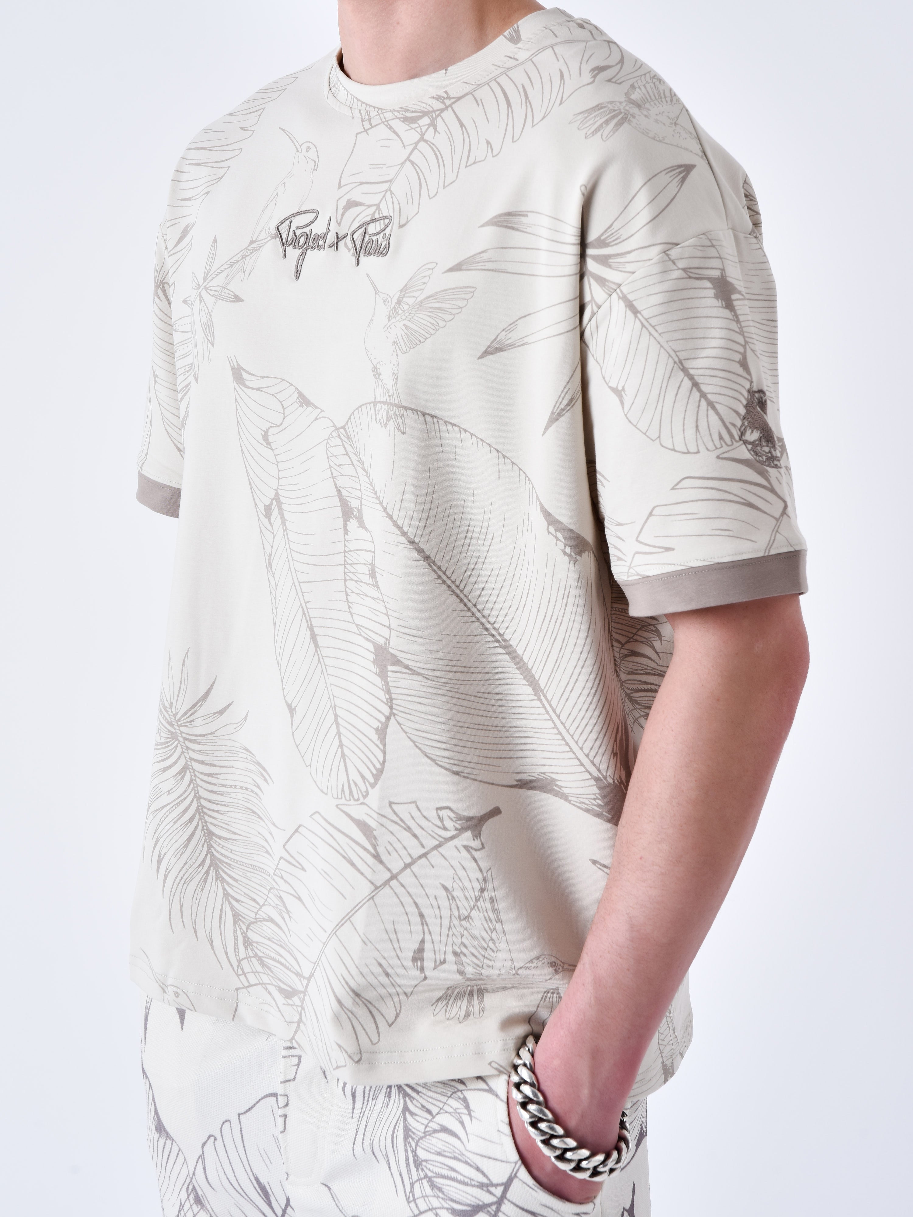 t-shirt-imprime-luxuriant-greige