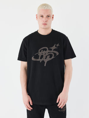 t-shirt-kalash-x-pxp-noir-modelshot
